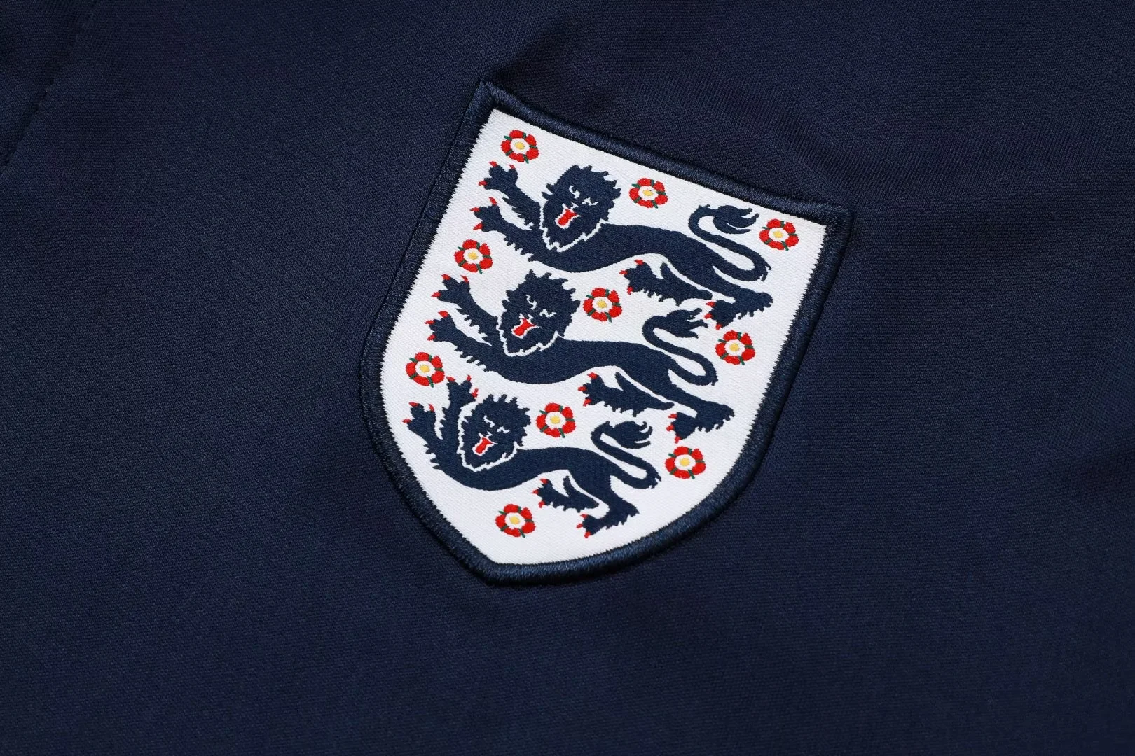 2425 England polo S-XXL