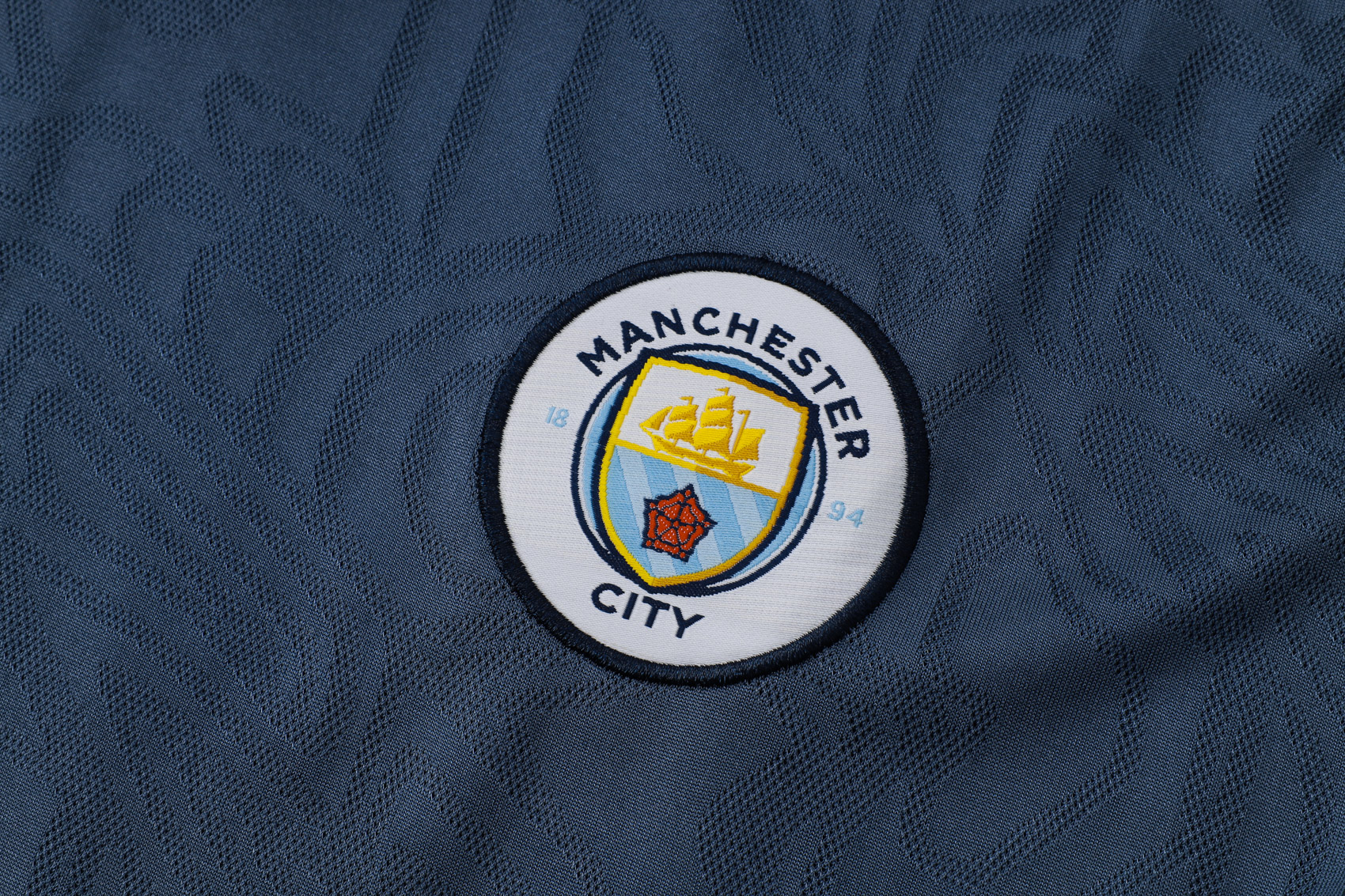 Manchester City Suit
