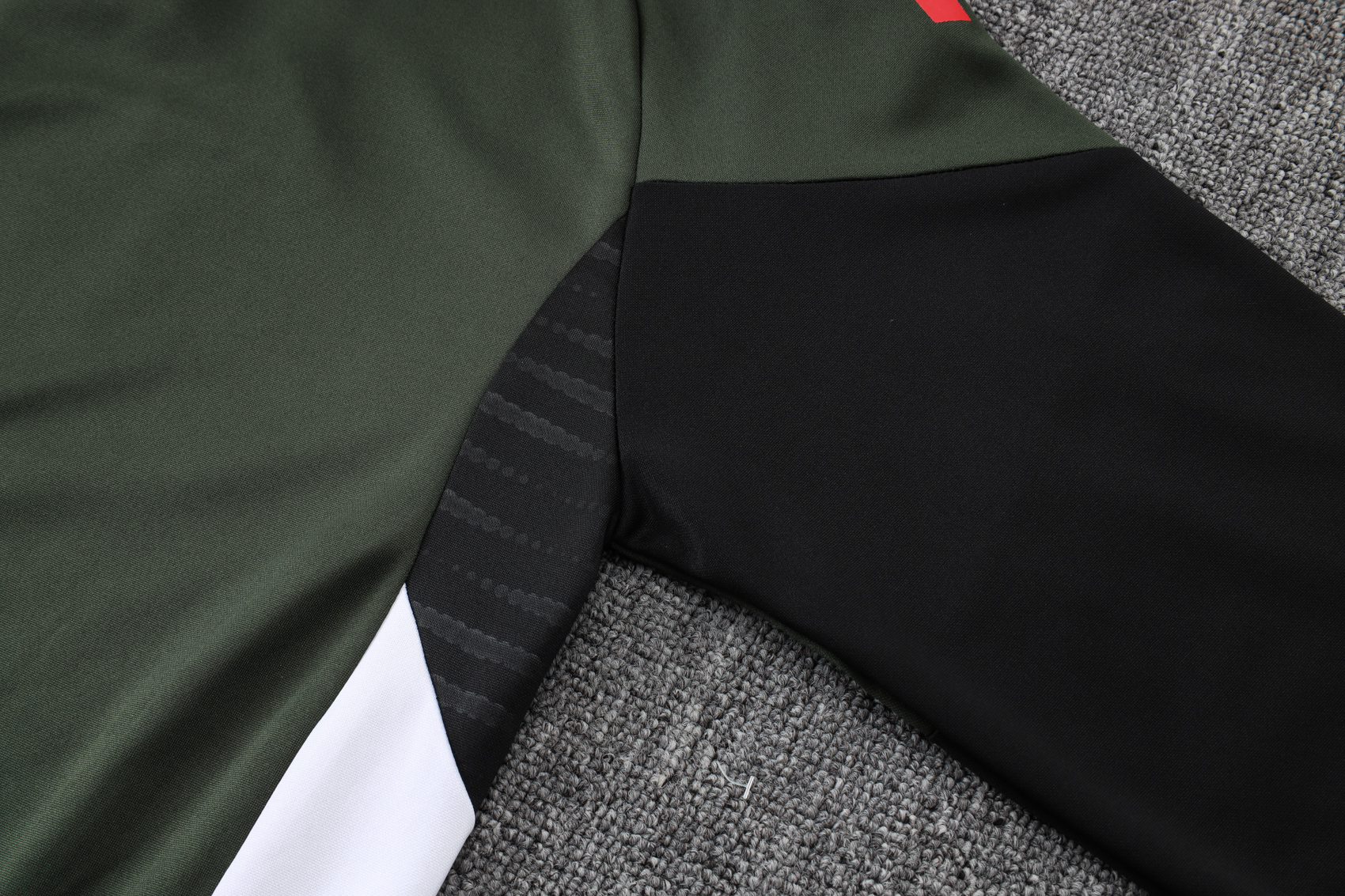 Adult/ Kids Bayern Half Zipper Training Suit B2535