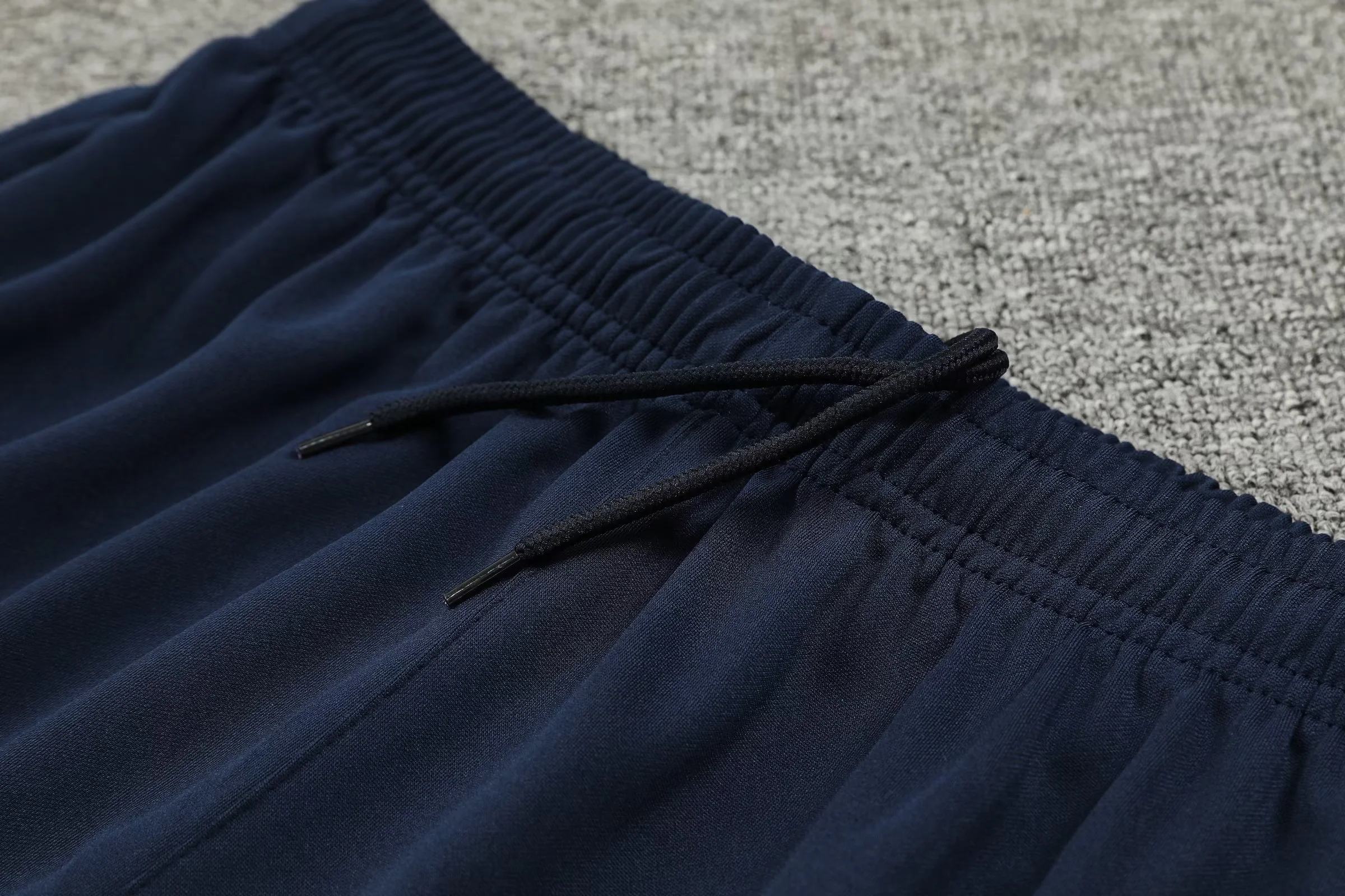 Manchester City 24/25 training SUIT