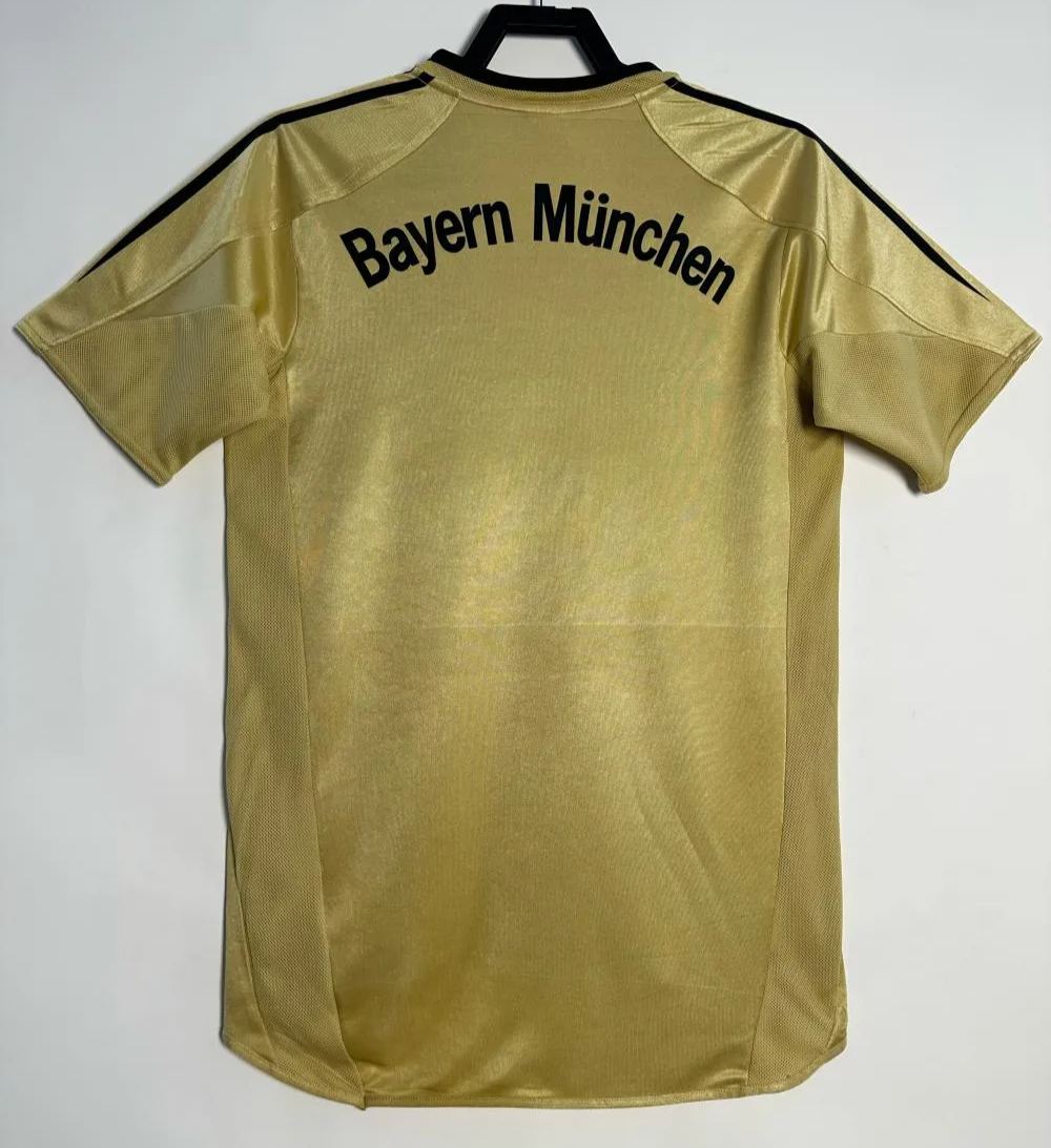Retro Bayern Munich 03/04 Away S-XXL