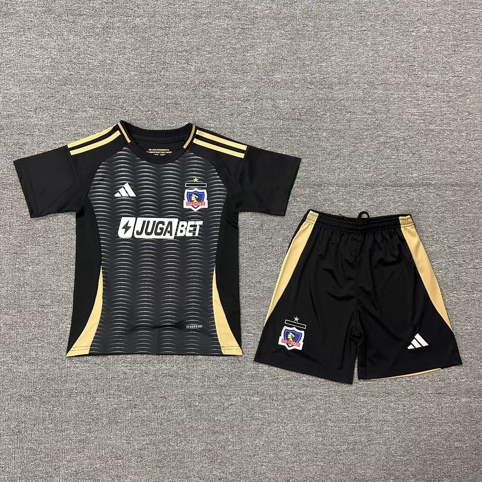 Kids kit Colo Colo 25/26 Away 16-28