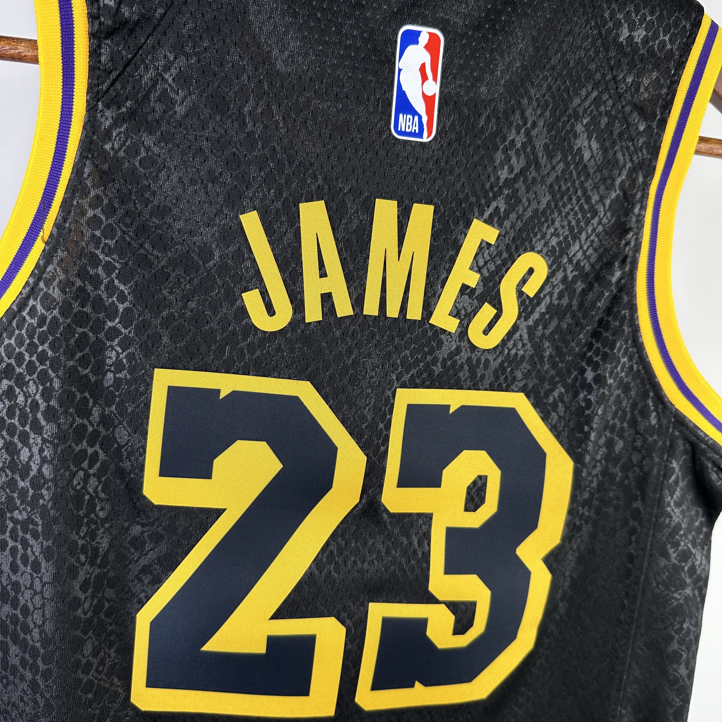 Kids Lakers No.23 James