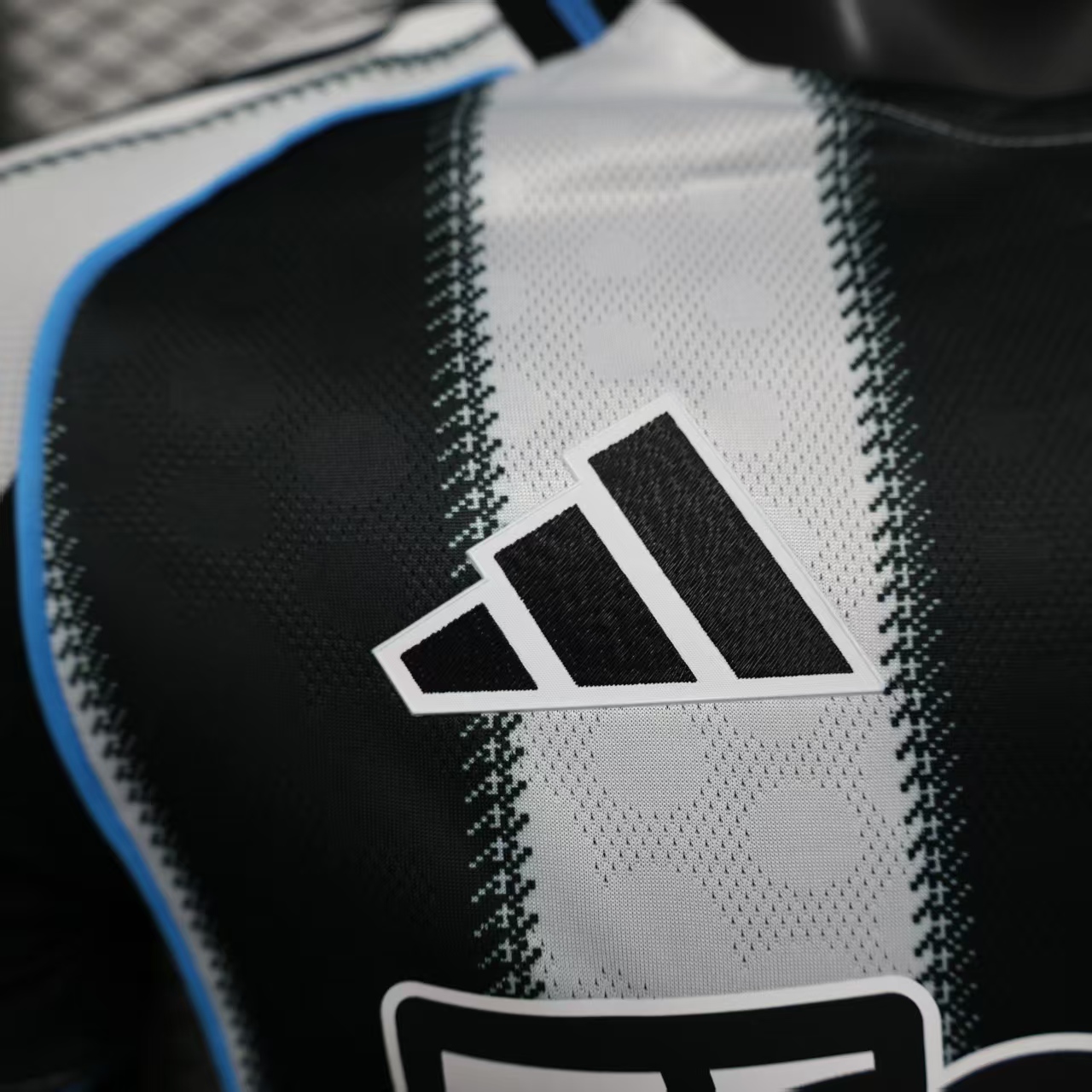 Player Version Newcastle 25/26 Home