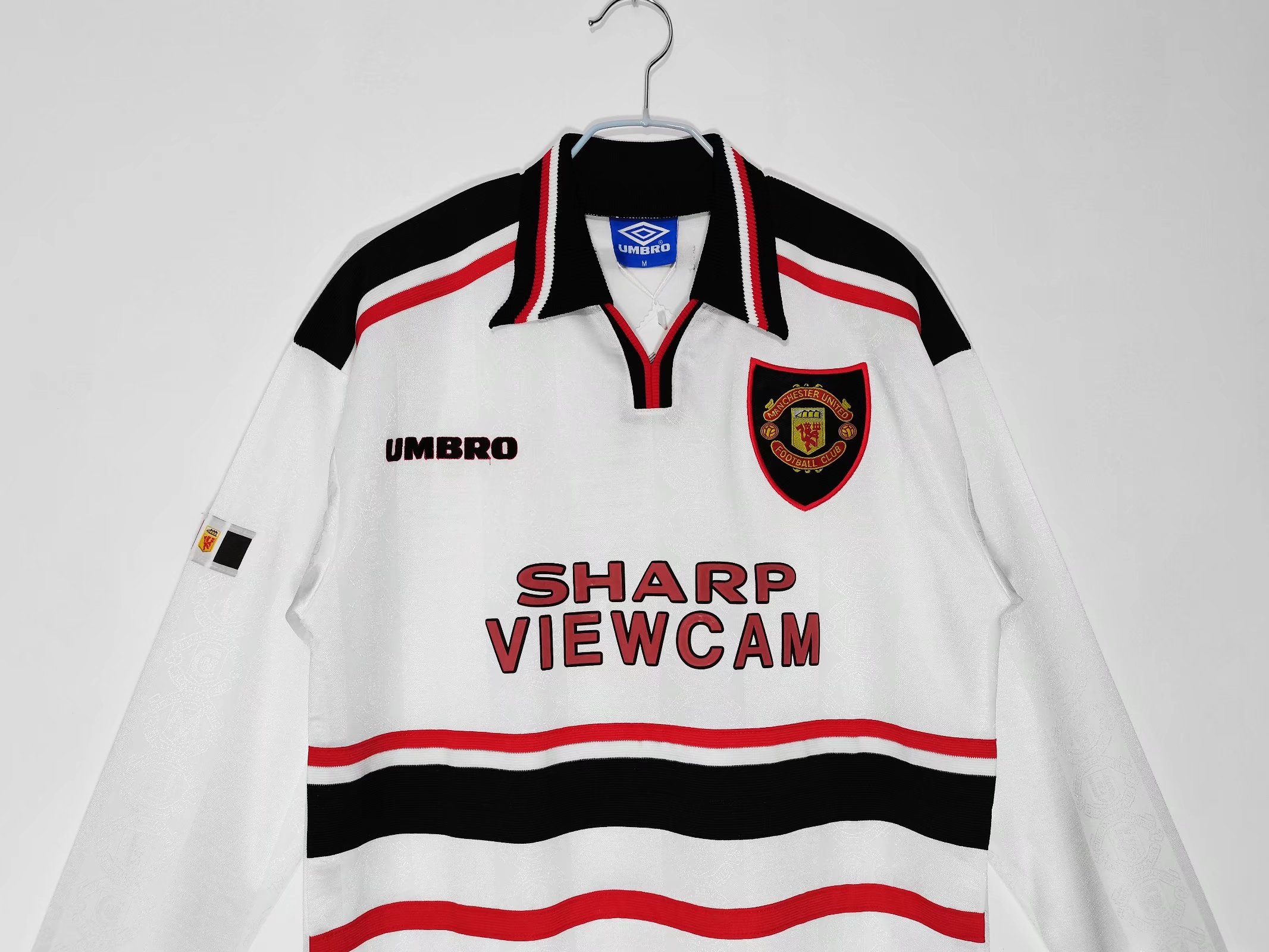 Retro Manchester United 97/99 Away -Branco Long Sleeves