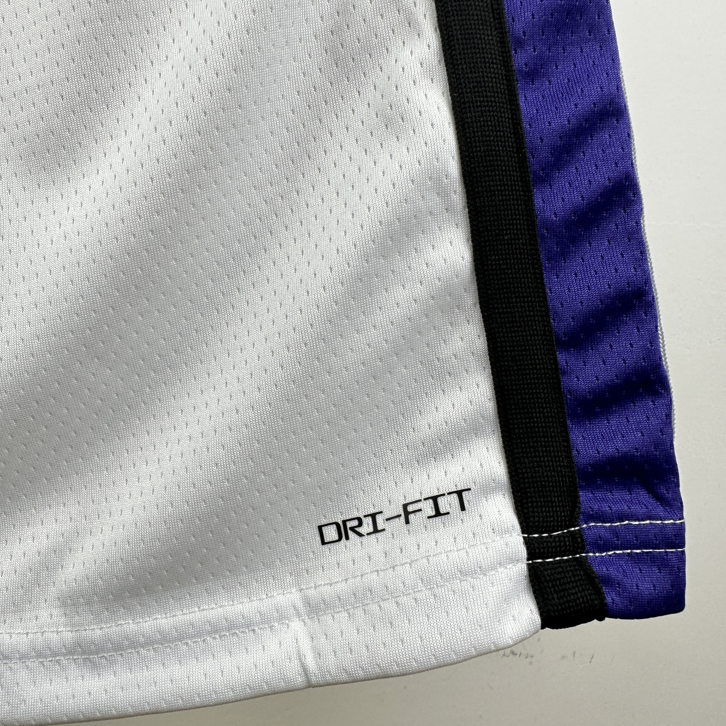 24 SEASON SACRAMENTO KINGS Home  #8 Lavine