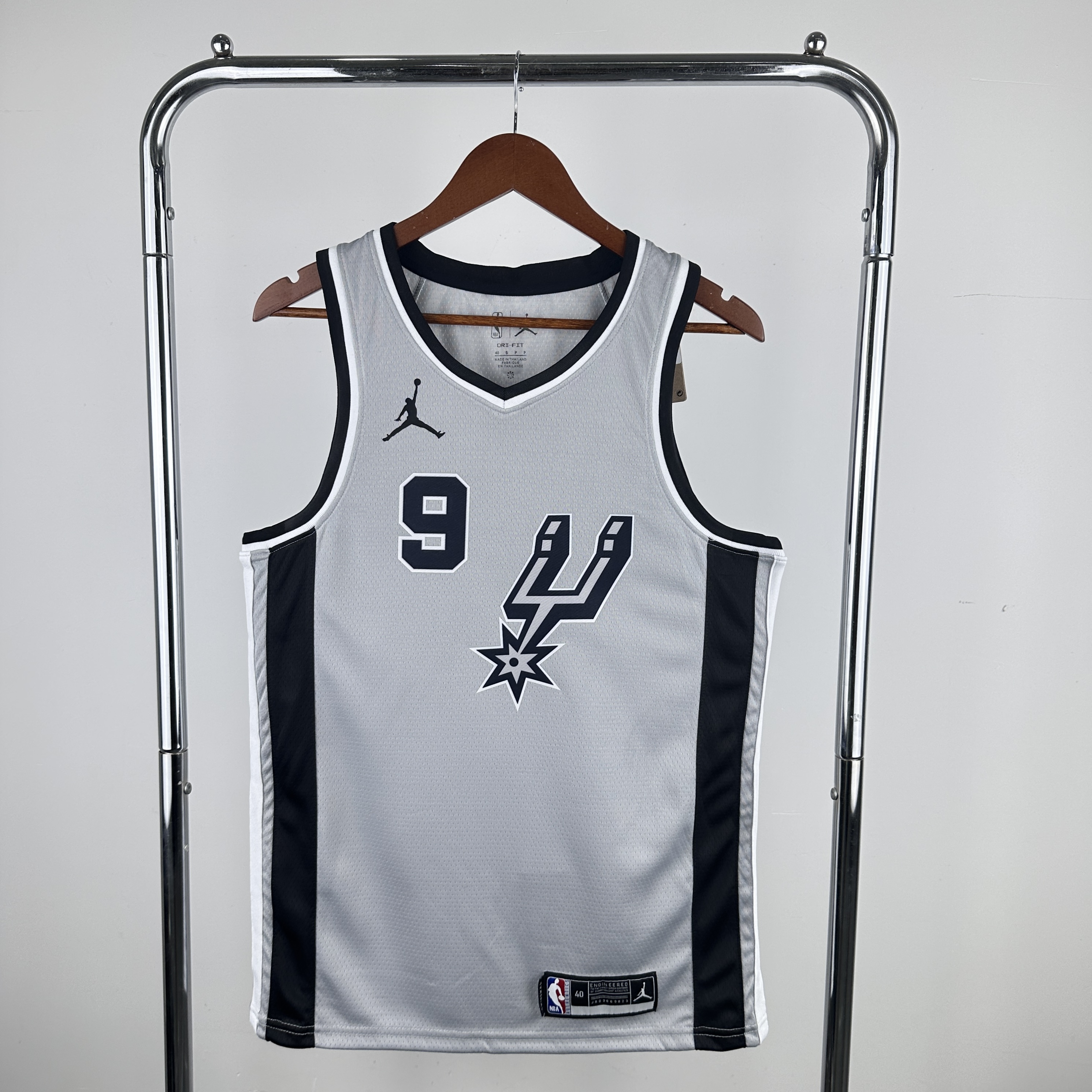 21 SEASON SAN ANTONIO SPURS FLYER EDITION  #9 PARKER