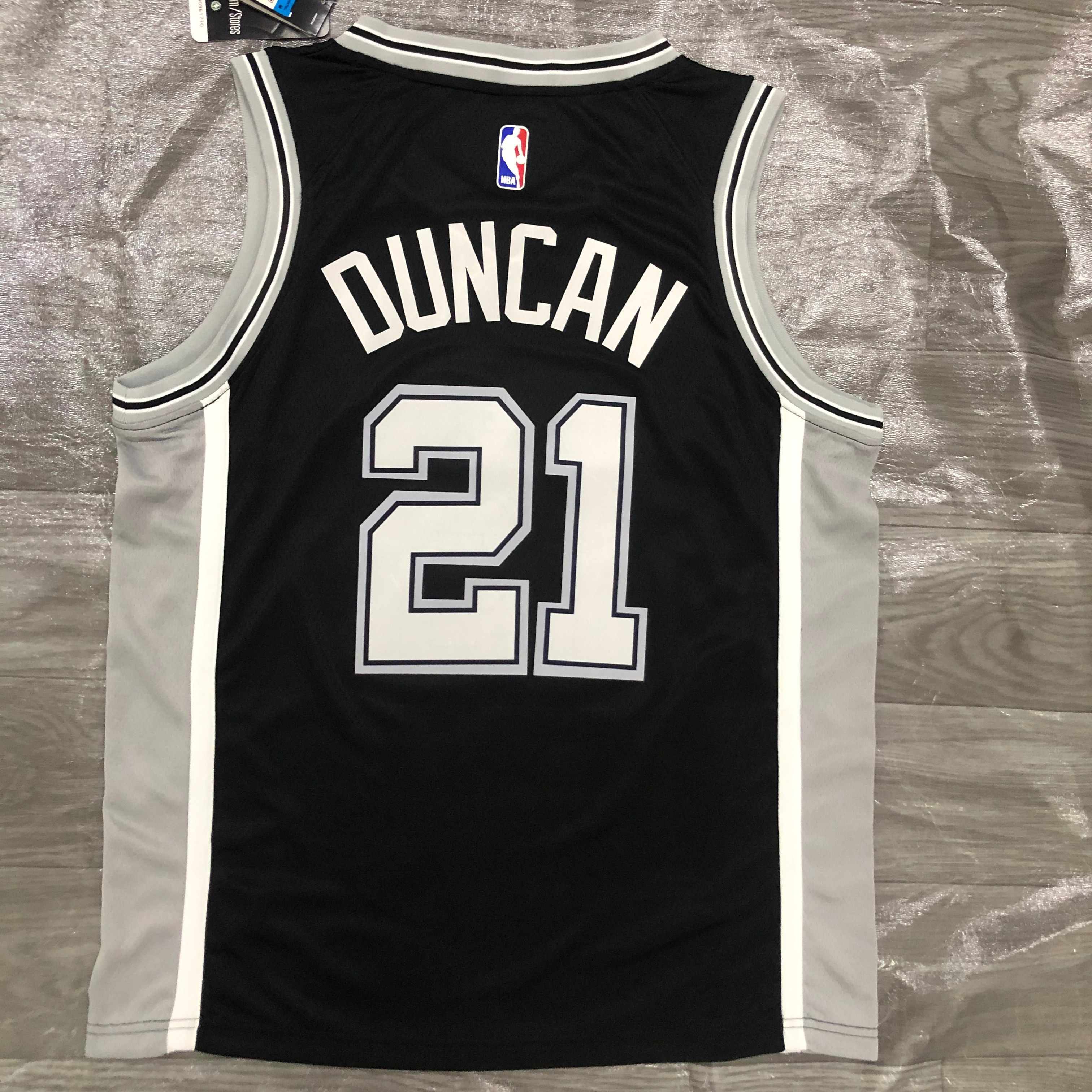 SAN ANTONIO SPURS BLACK  #21