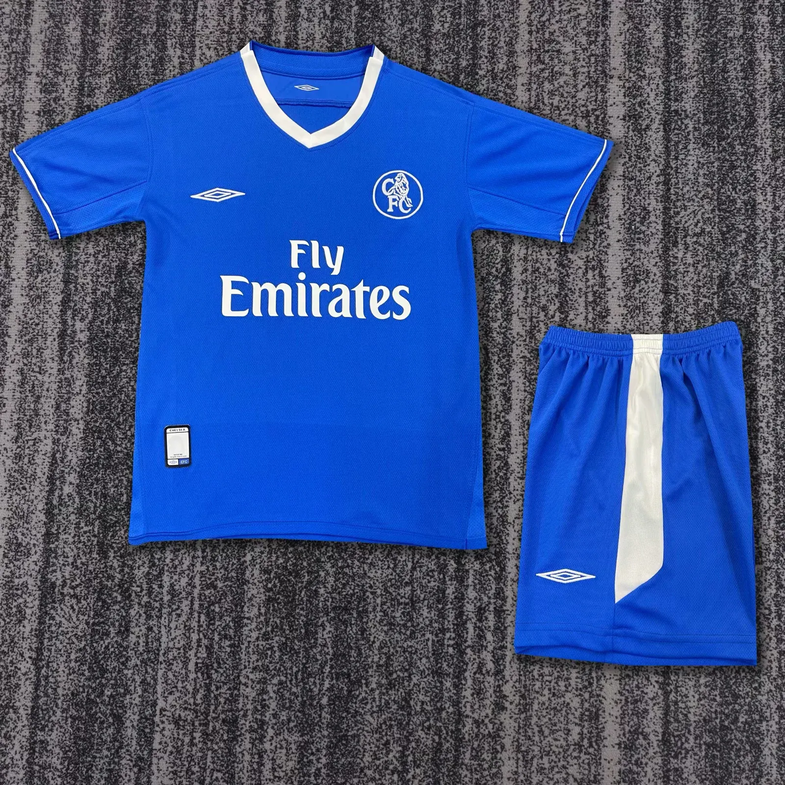 Kids Retro Kit Chelsea 2003 Home