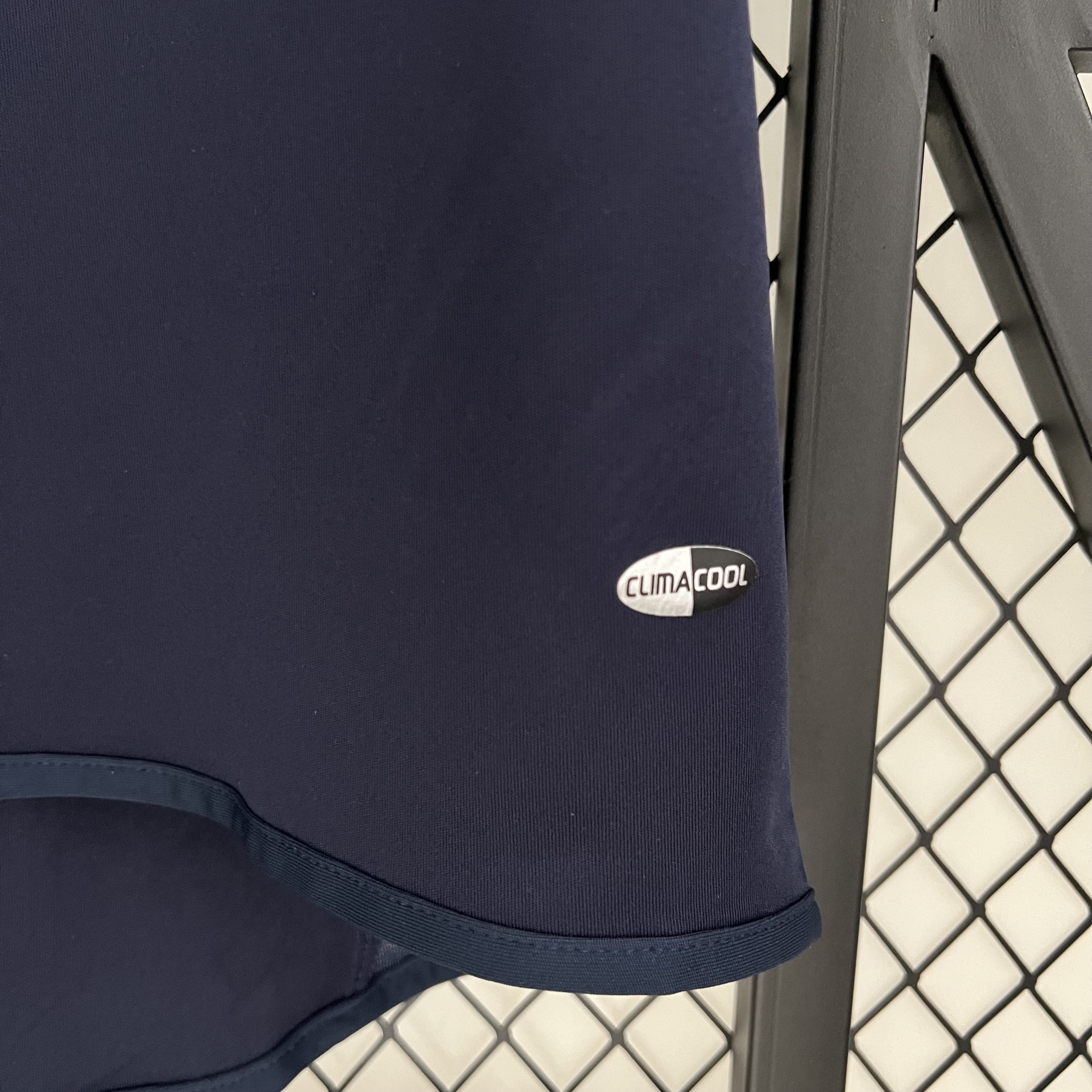 Retro Real Mαdrid 2004/05 Away S-XXL