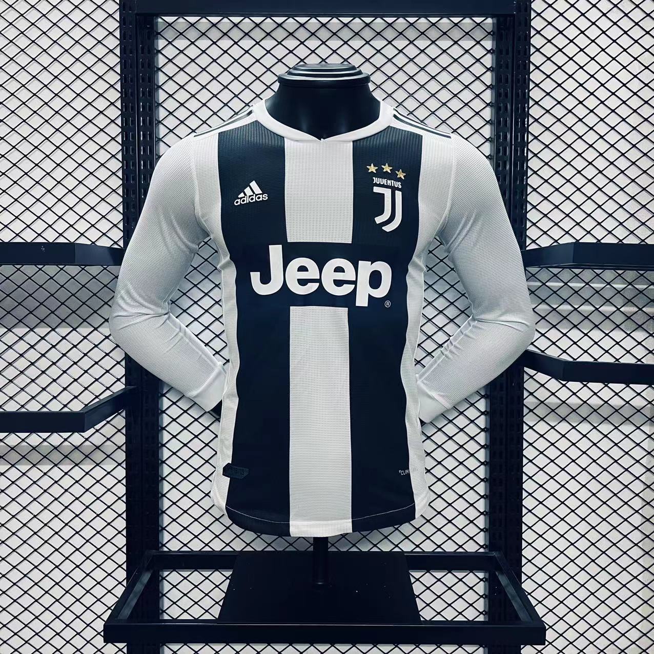 Player Version  Juventus 18/19 Home Long Sleeves