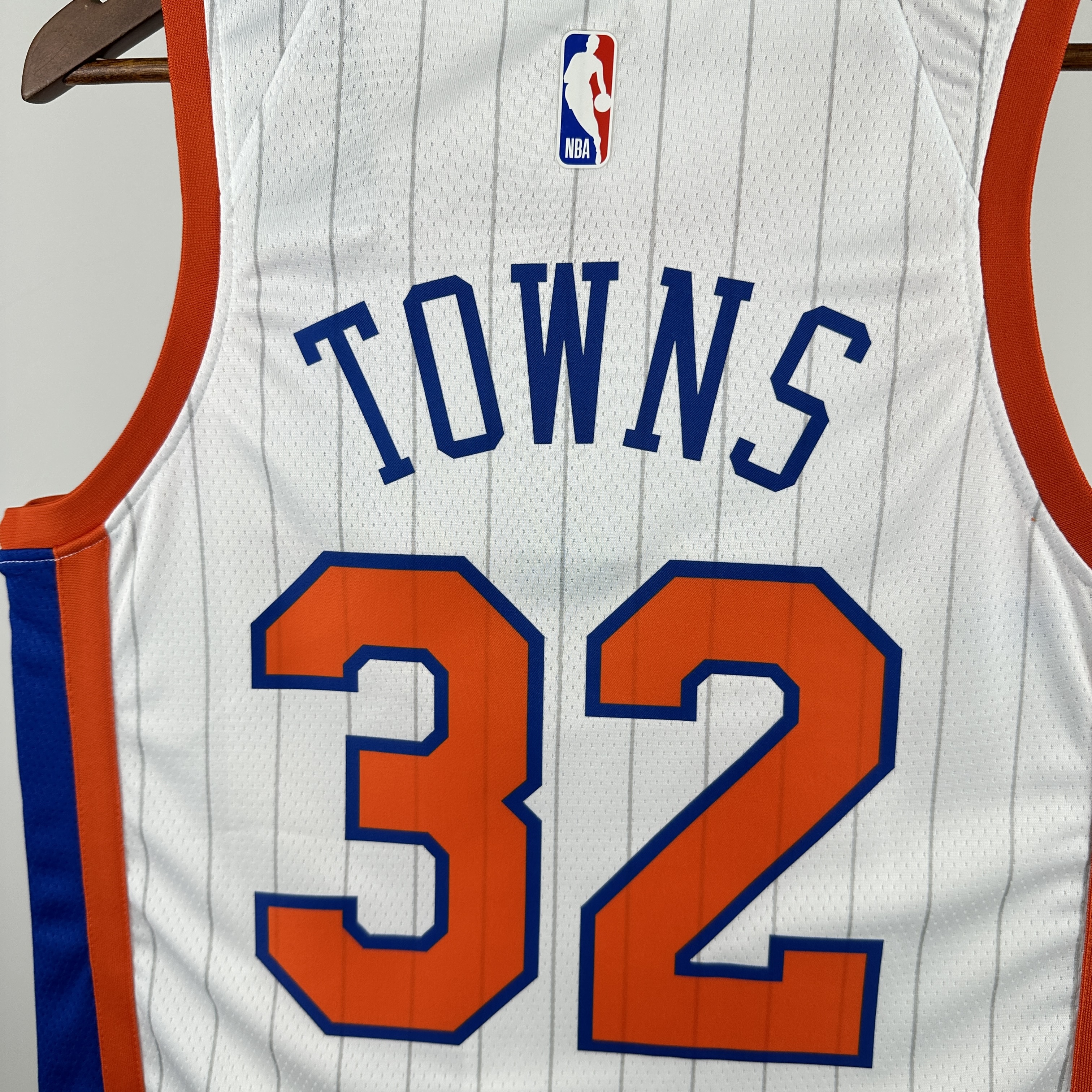 25 season New York Knicks City Edition  No.32