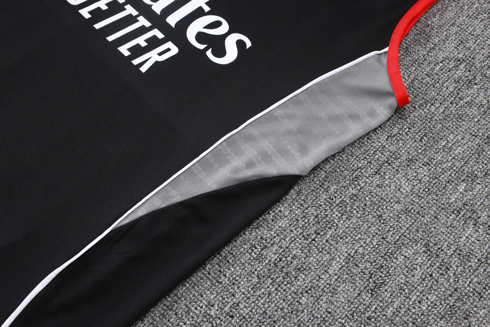 Arsenαl 2526  Sleeveless training suit D2552