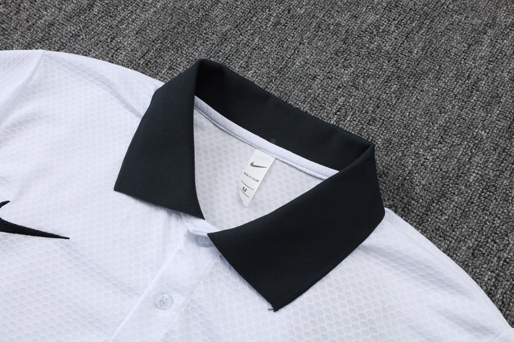 2526 Chelseα  Polo  C2521