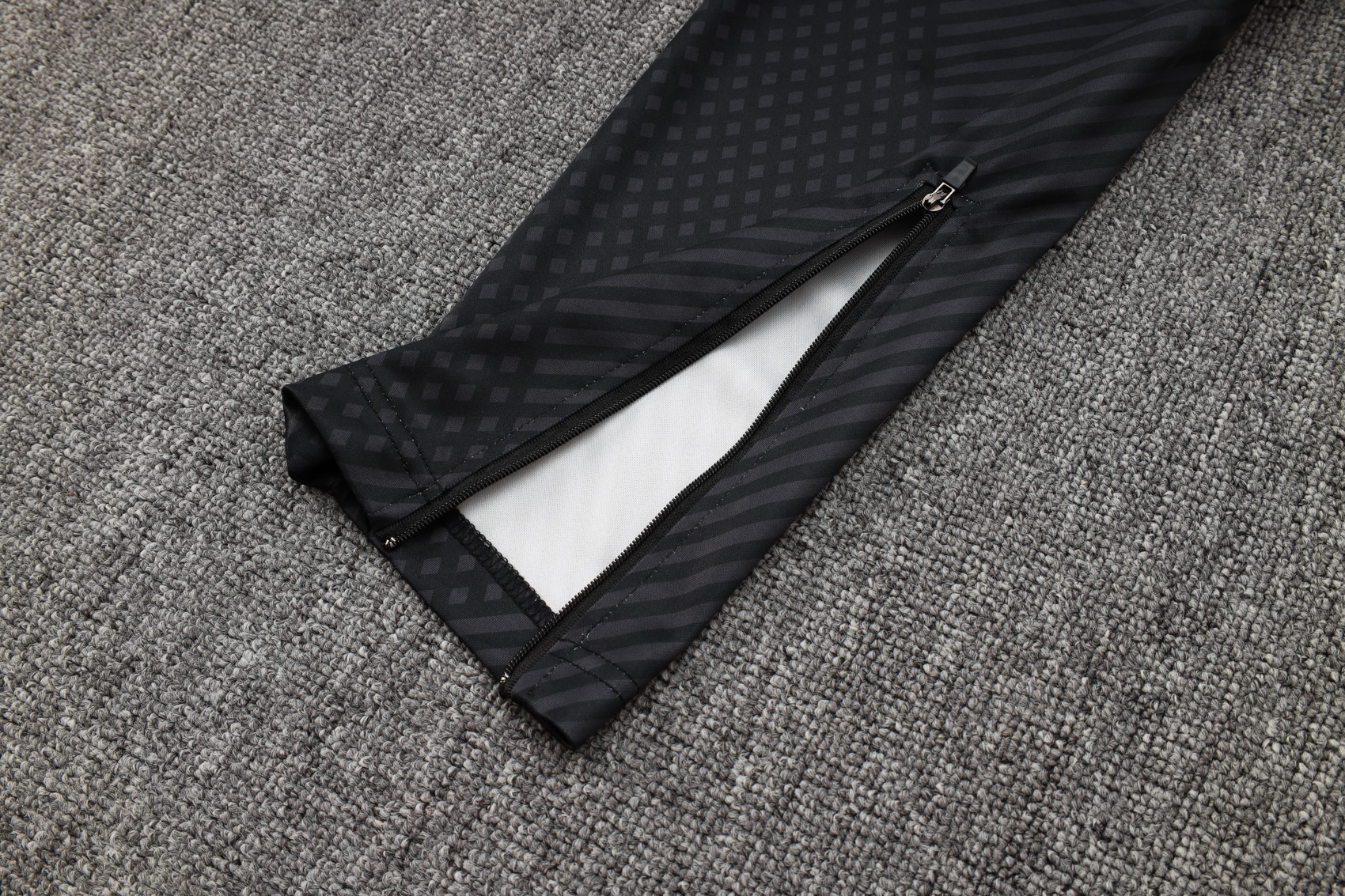 Corinthians 2526 half zipper Training Suit B840