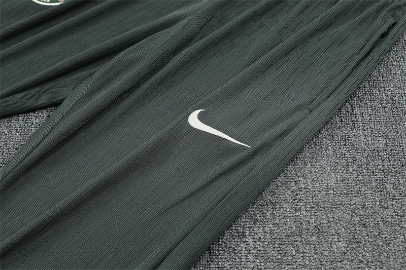 Chelseα  25/26 Half zipper training suit 801