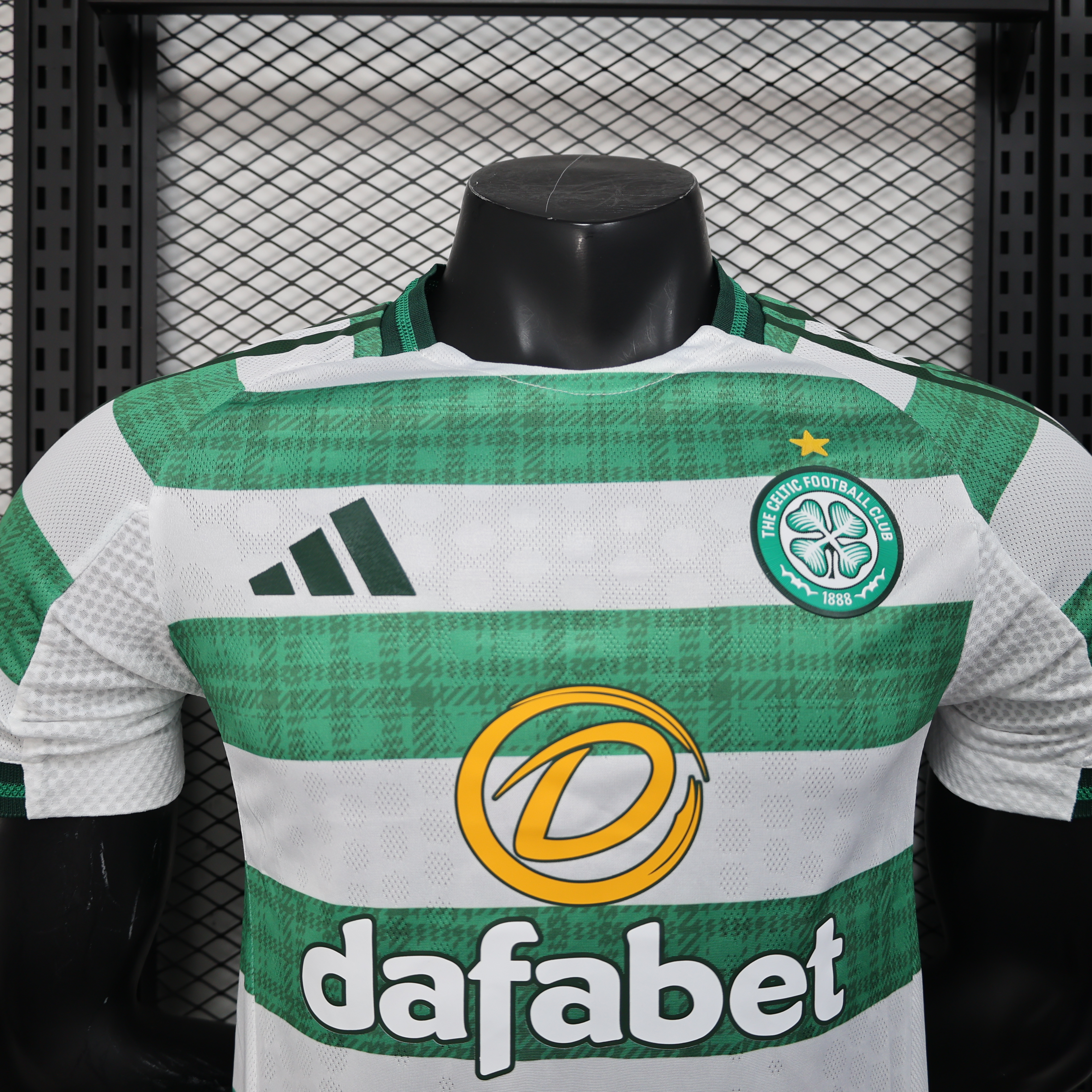 Player Version Celtic Men's 2025/26 Home Shirt S-XXL