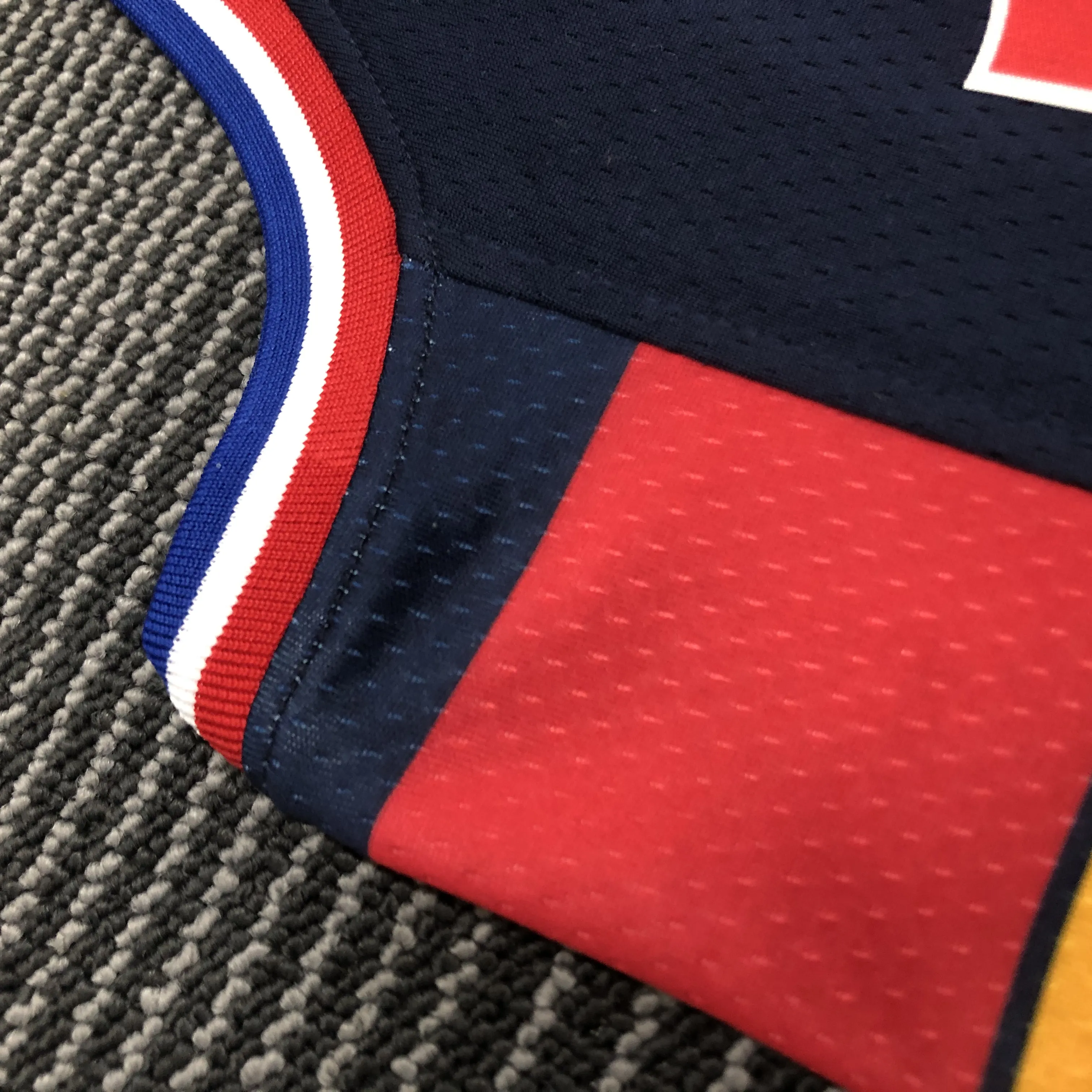 22 Season Philadelphia 76ers City Edition  #21