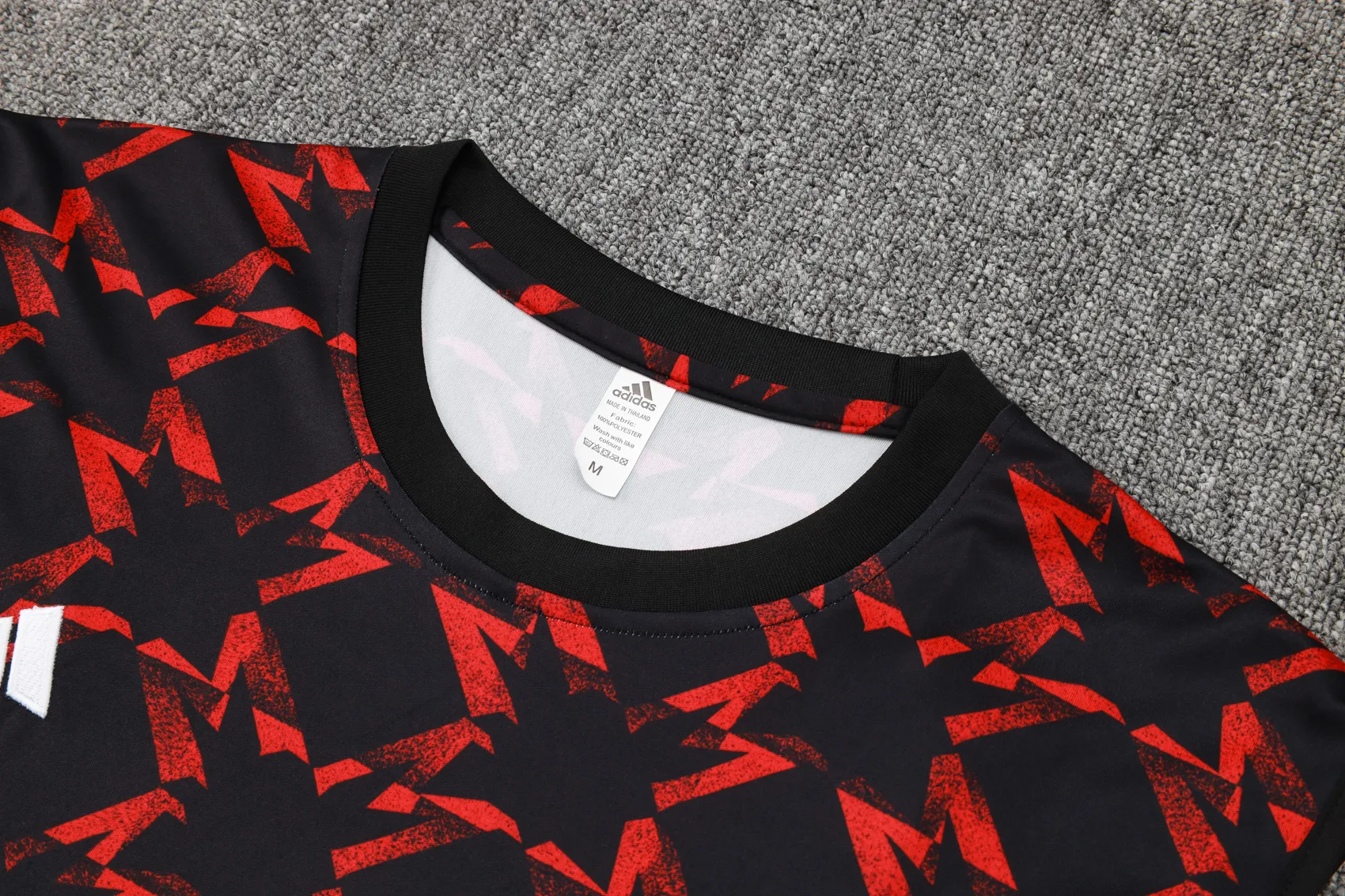 Manchester United  Sleevesless Training Suit D1157