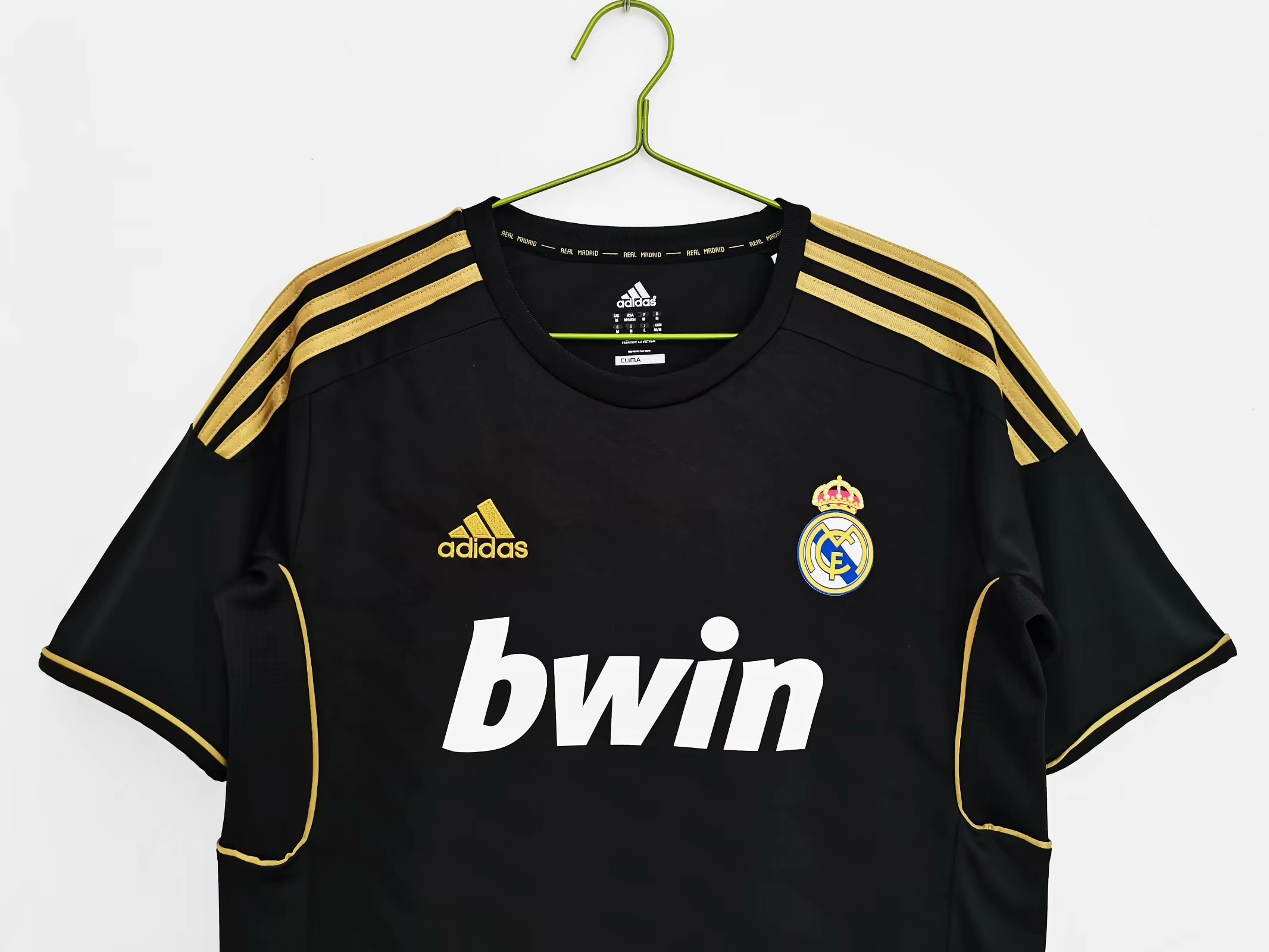 Retro  Real Mαdrid 11/12 Away Black