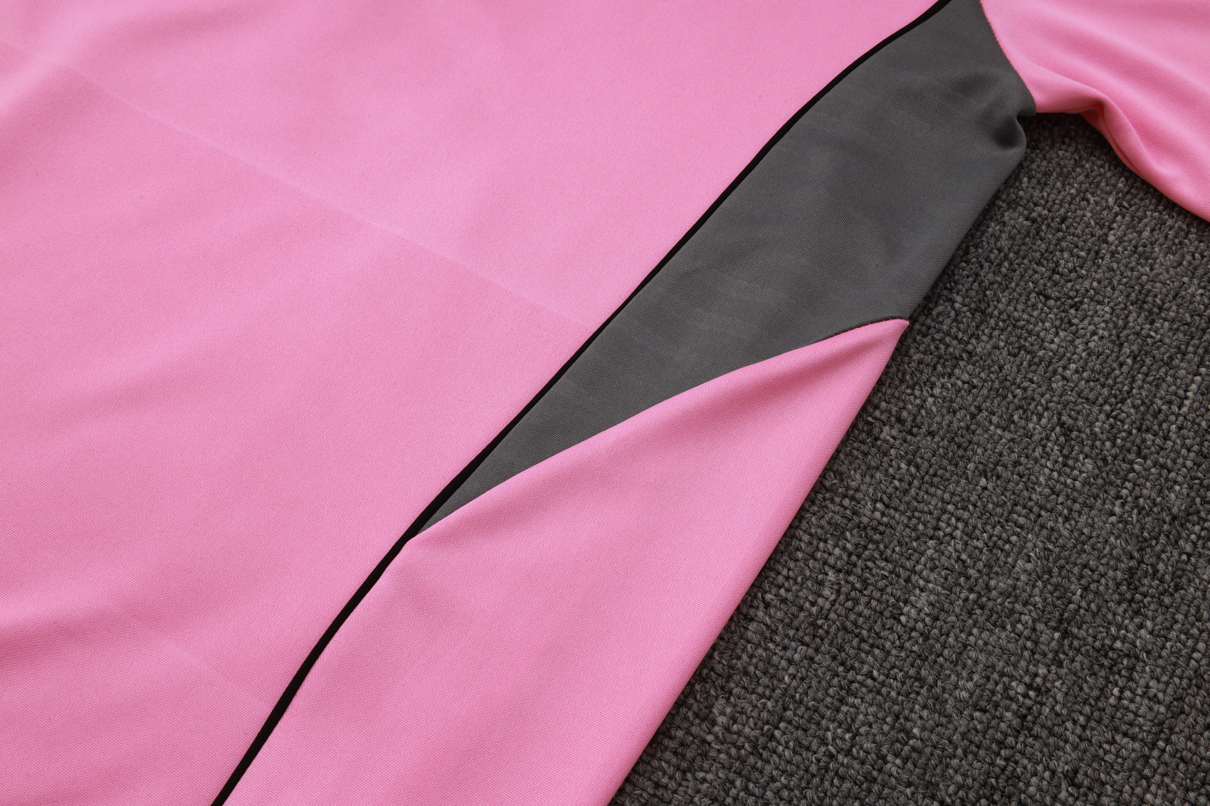 Adult/ Kids Miami 25/26 Half Zippered Training Suit B2523