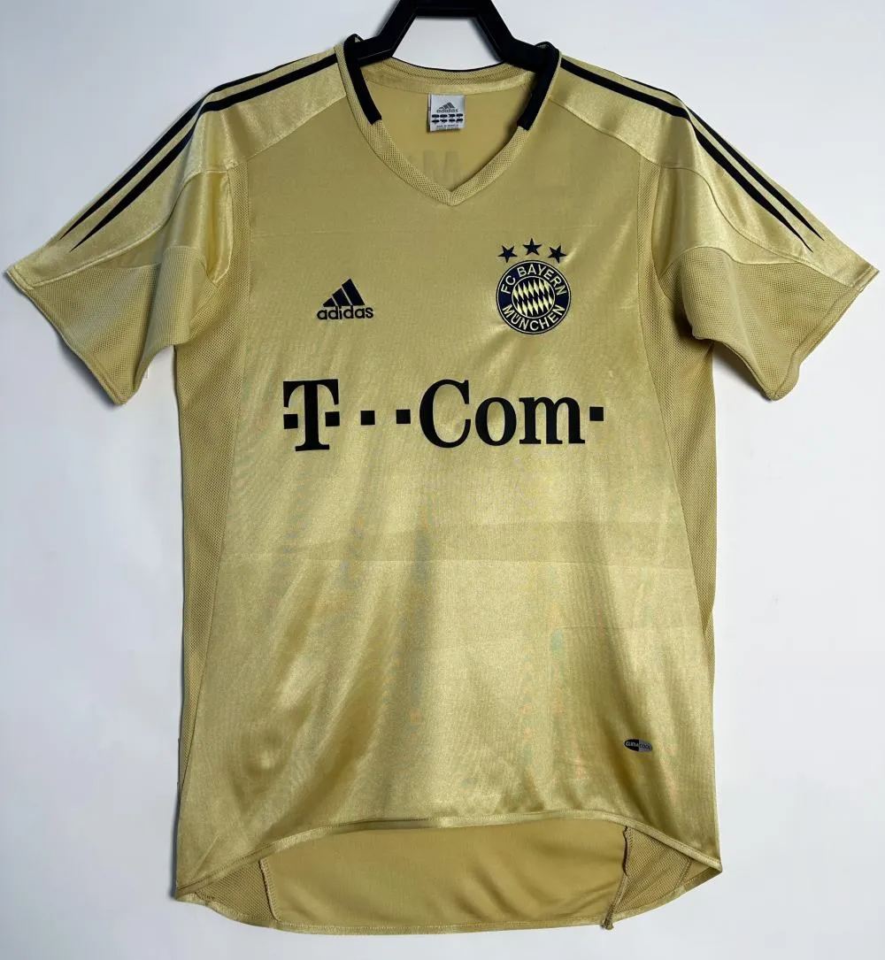 Retro Bayern Munich 03/04 Away S-XXL