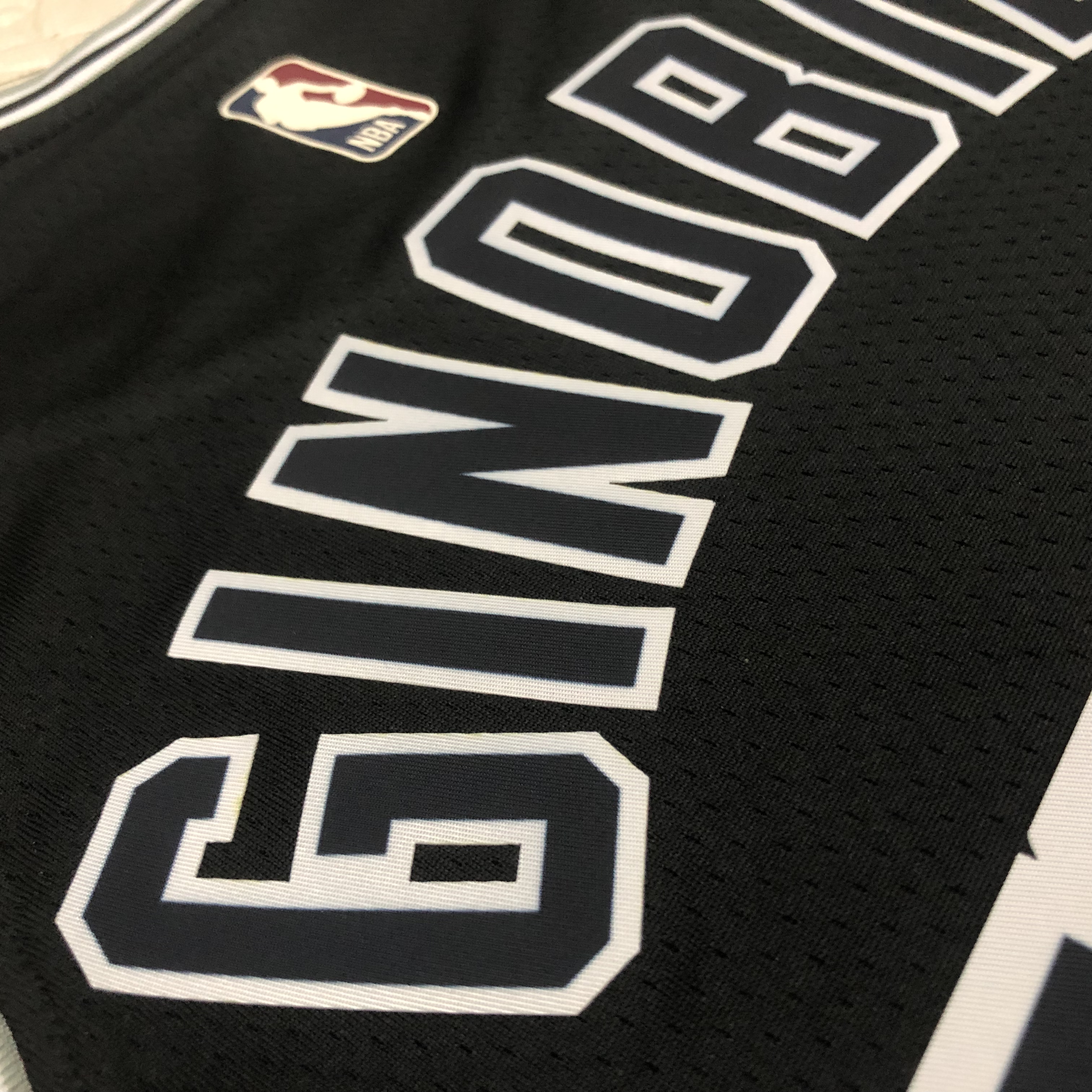 23 Season SAN ANTONIO SPURS Black  #20