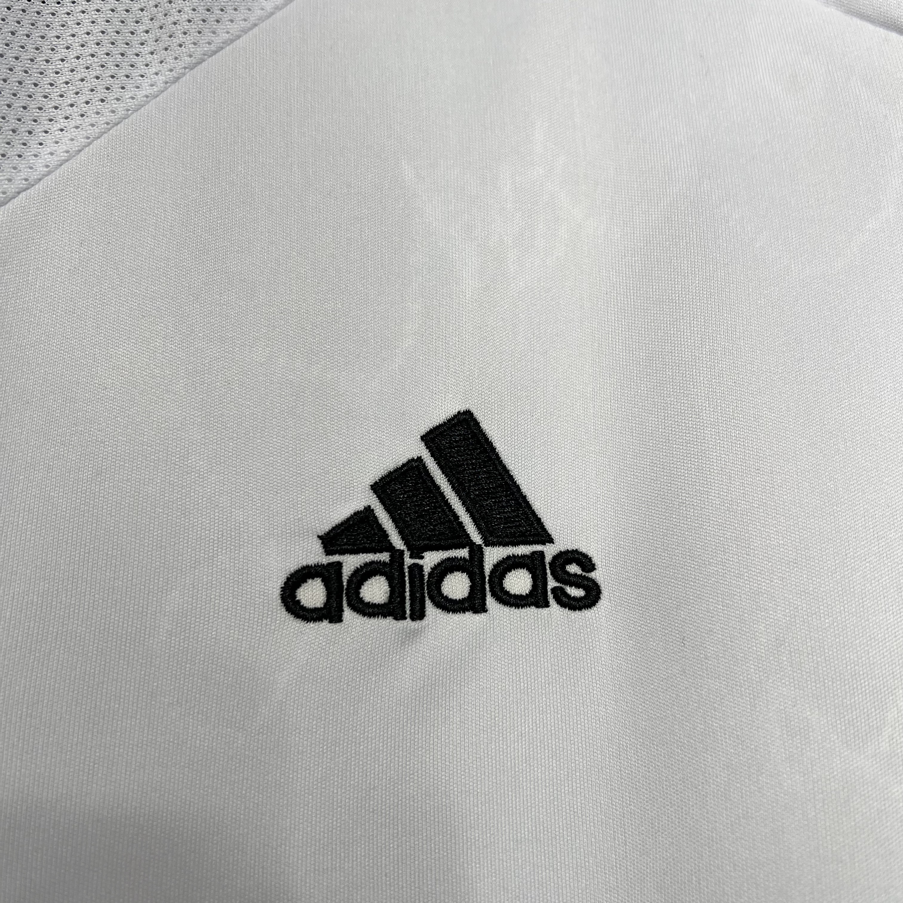 Retro Real Mαdrid 2005/06 Home Long Sleeves