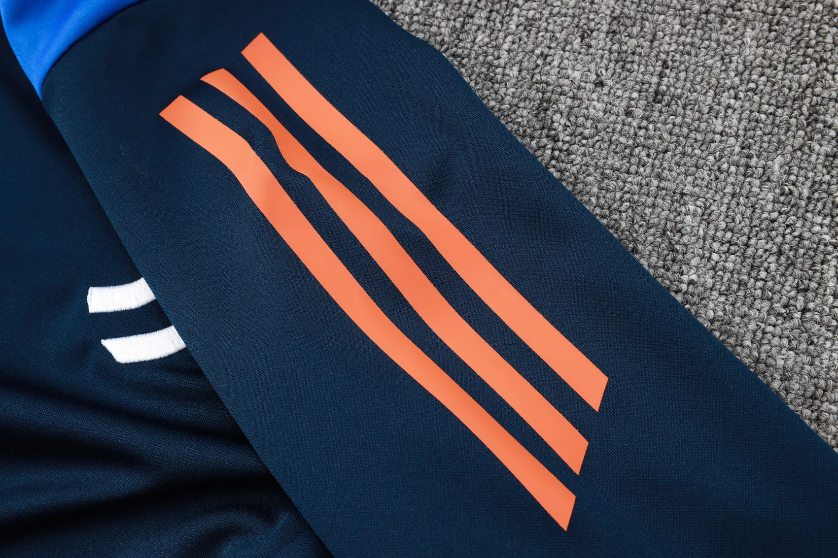 Adult/ Kids 2425 juventus Full zipper Training suit