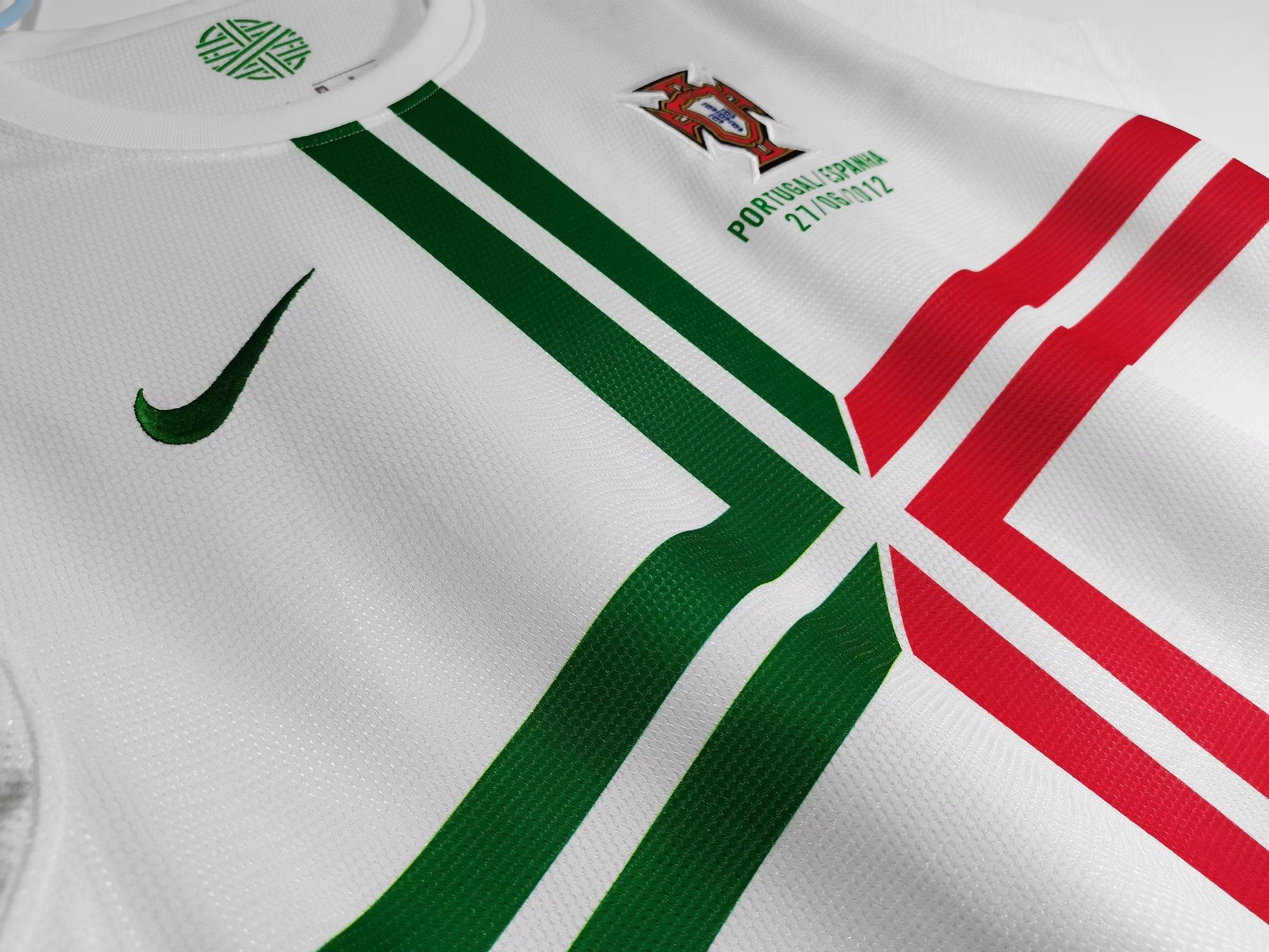 Retro  Portugal 2012/13 Away Long Sleeves White