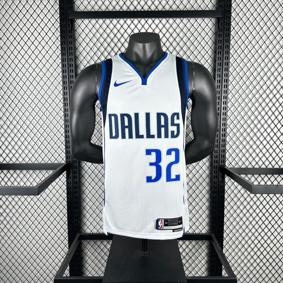 Dallas Mavericks White #32