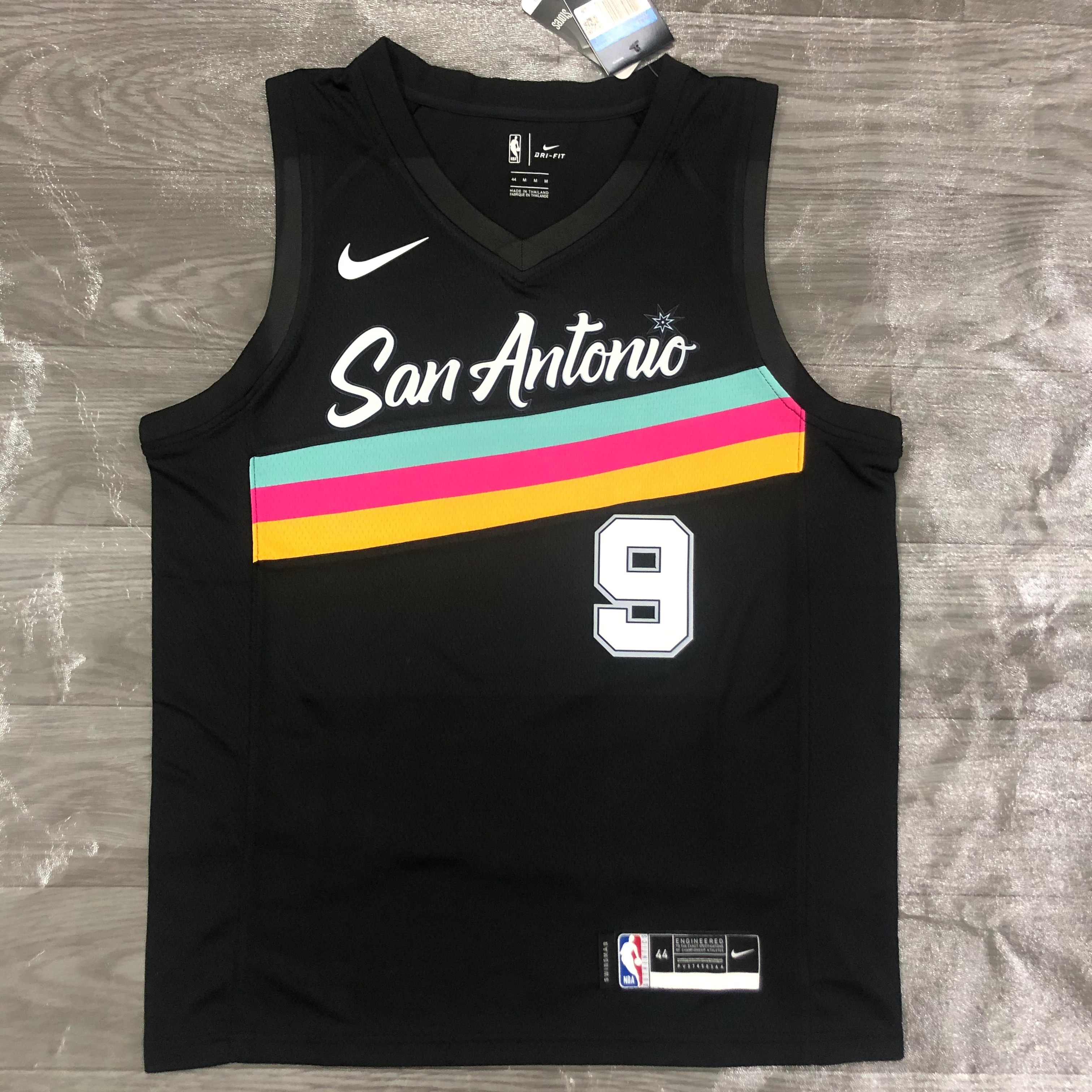 21 Season SAN ANTONIO SPURS City Edition  #9