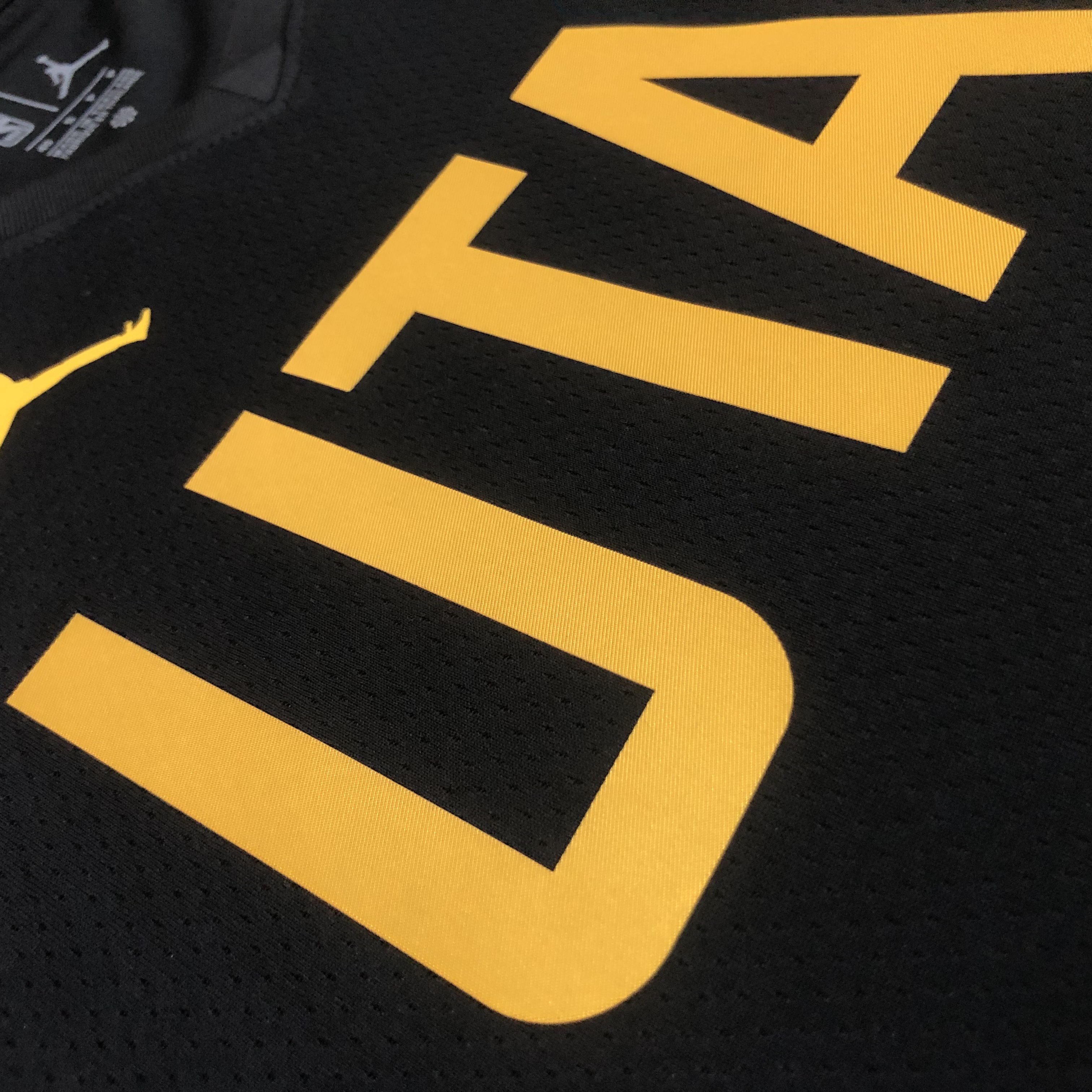 23 Season UTAH JAZZ Flyer Black  No No.45 Mitchell