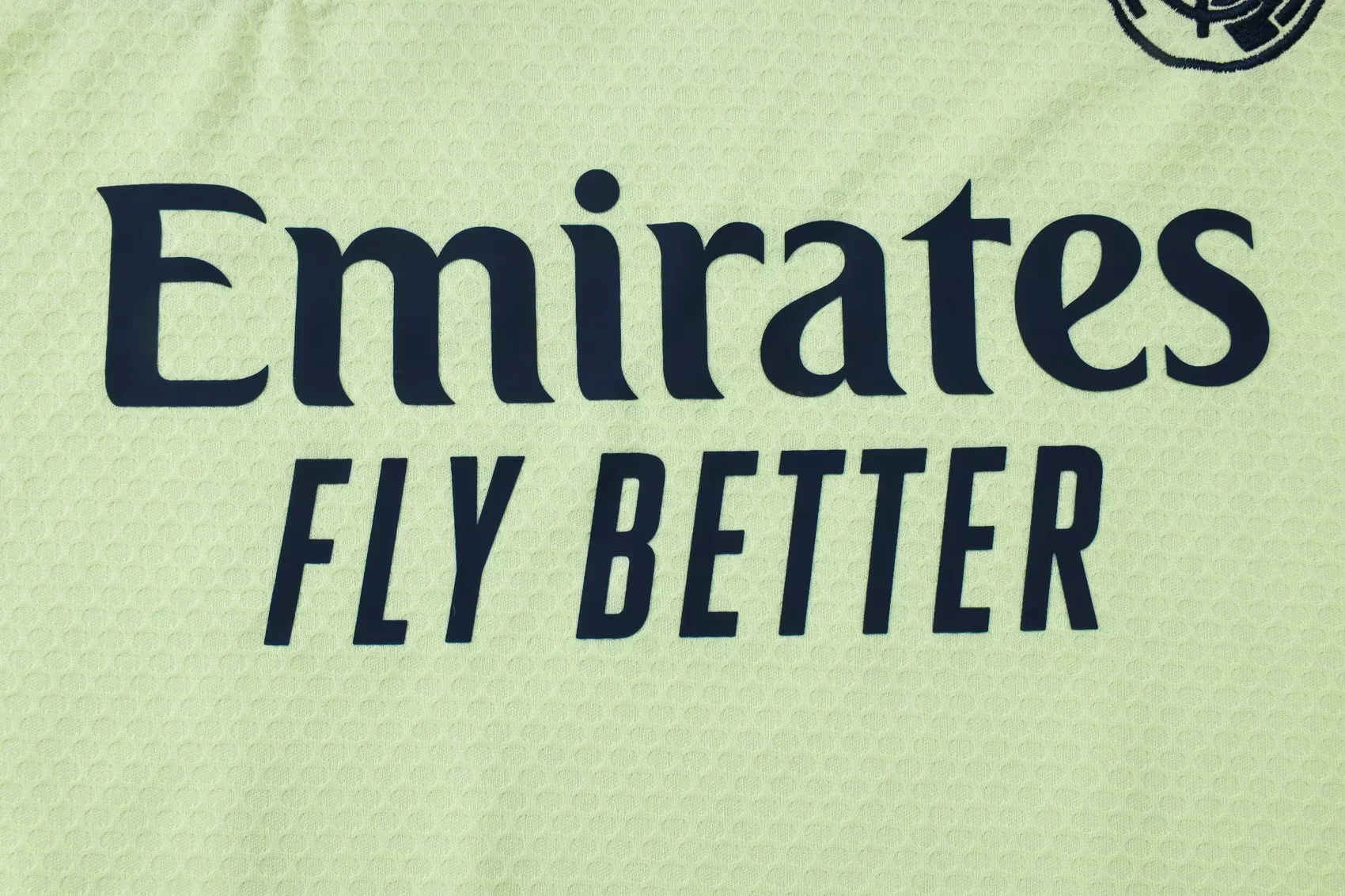 2526 Short Sleeves Training suit  D2561