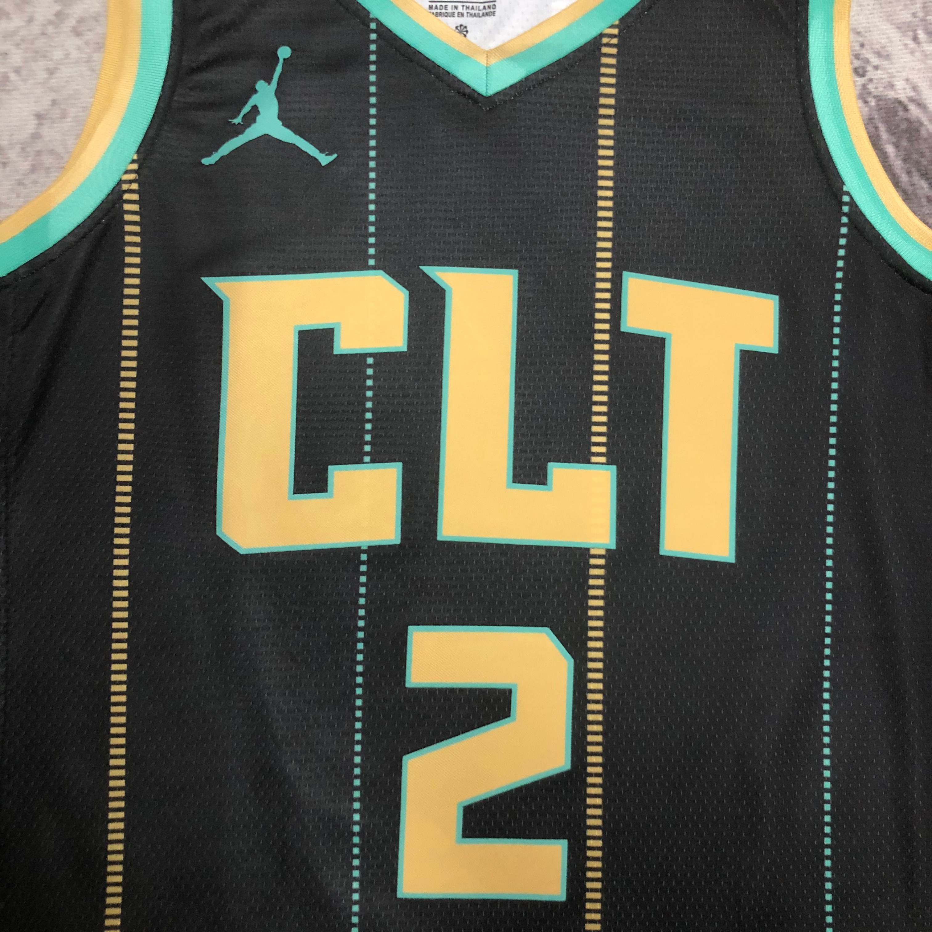 23 Season Hornets City Edition No.2 Ball