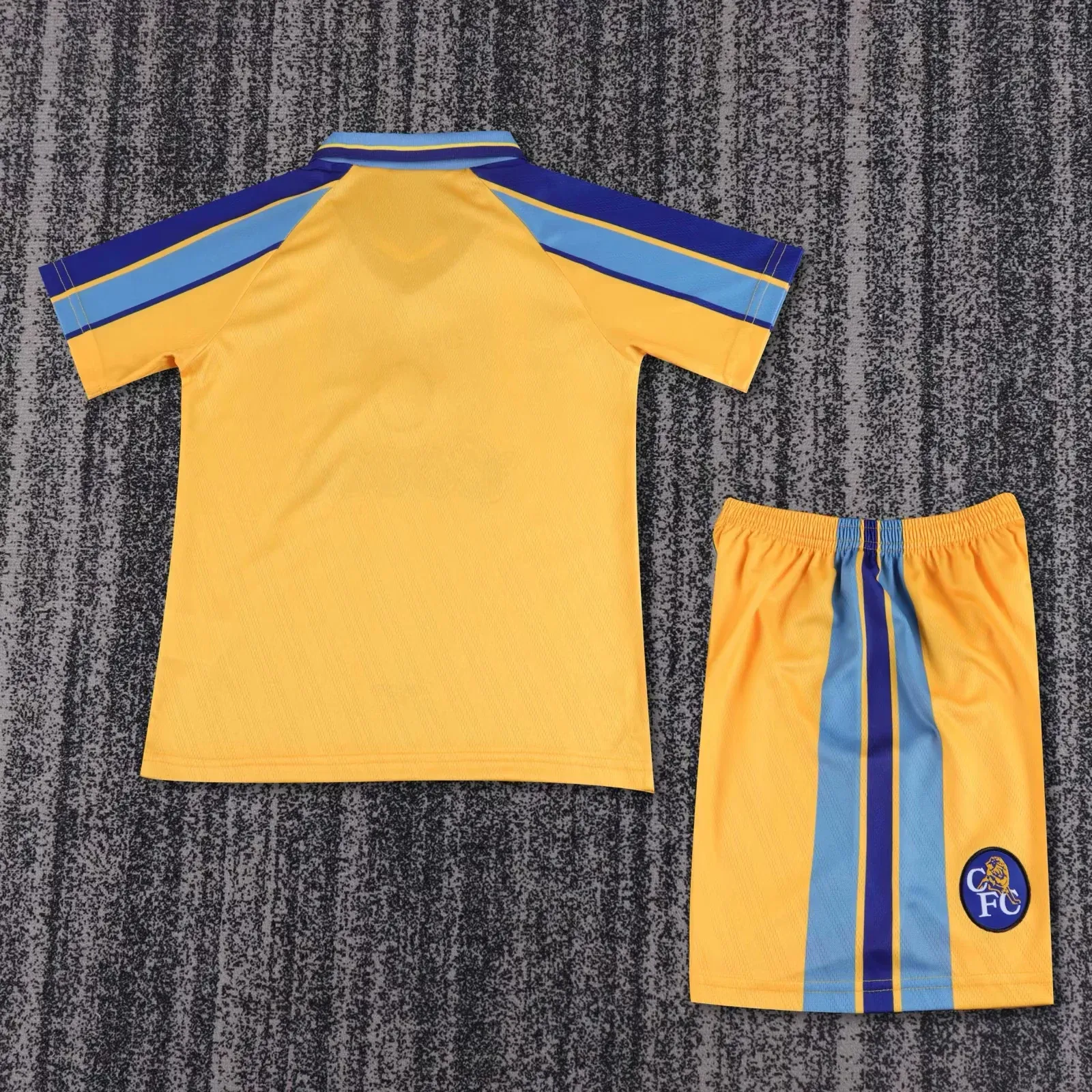 Kids Retro Kit Chelsea 95-97 Away