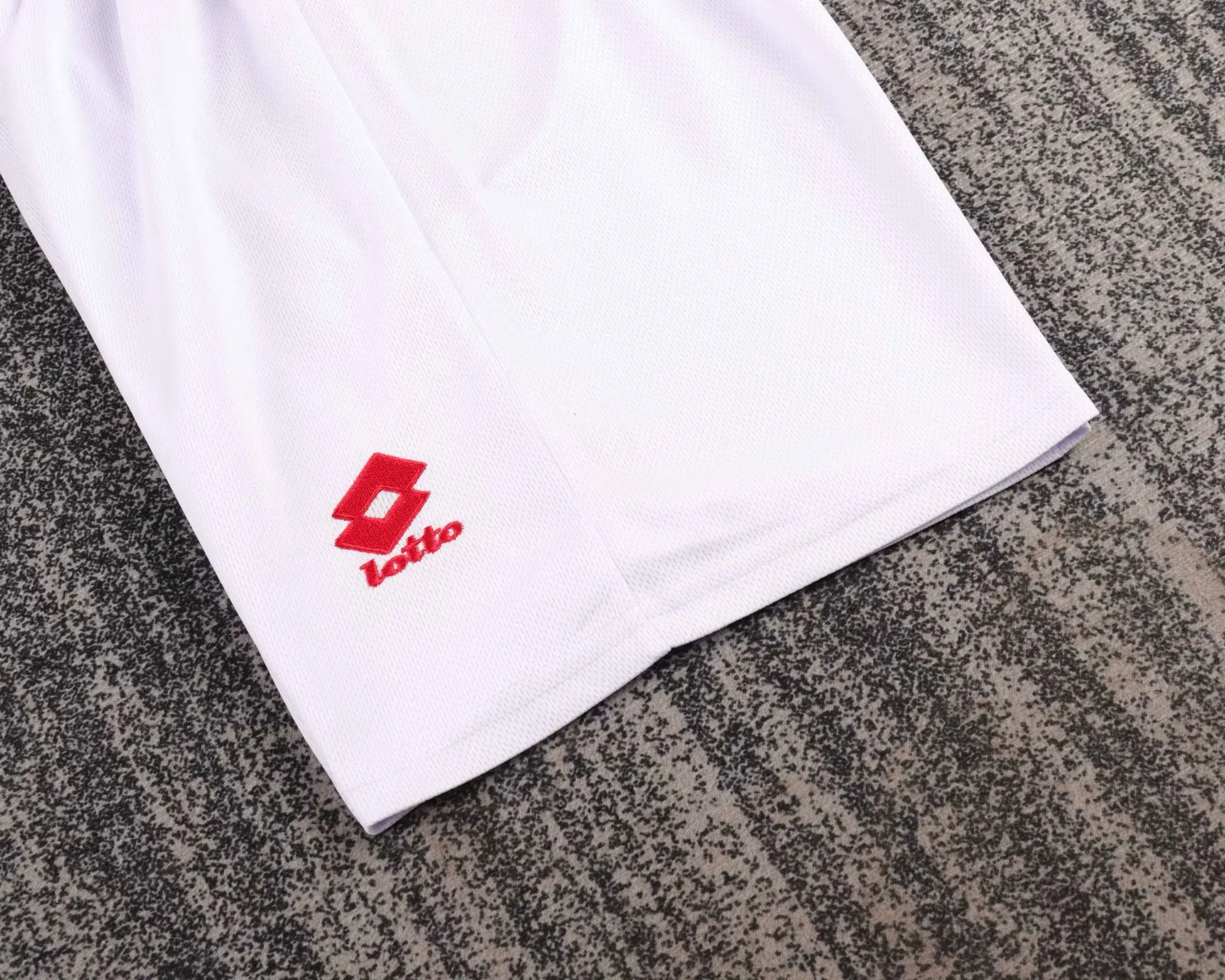 Kids Retro Kit AC Milan 96/97 Home