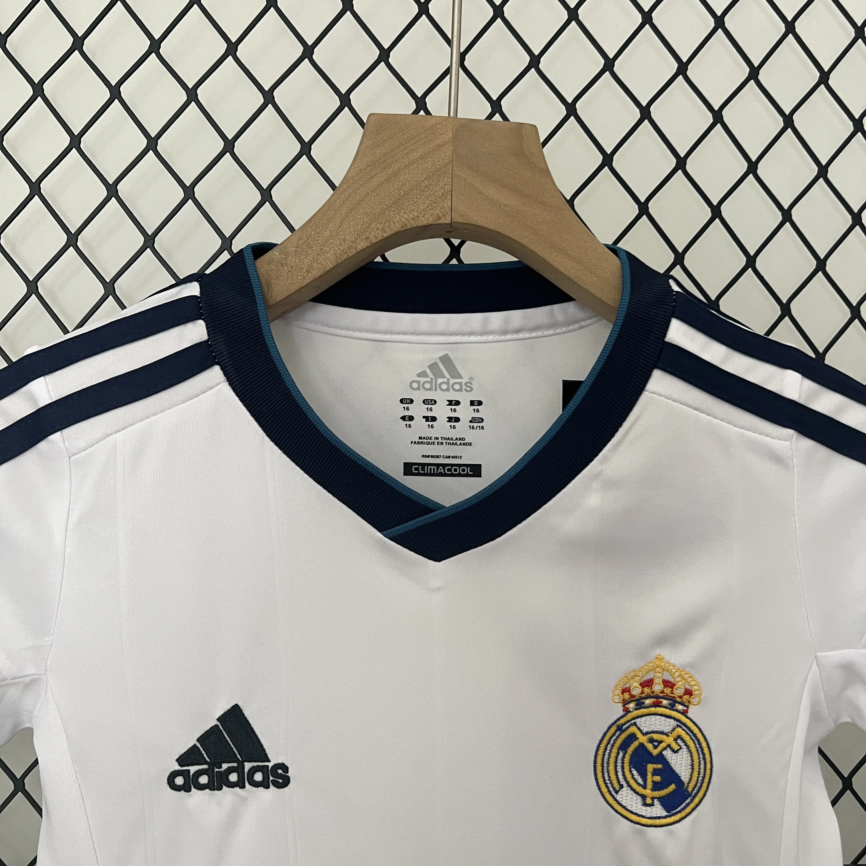 Kids Kit Real Mαdrid 12/13 Home White