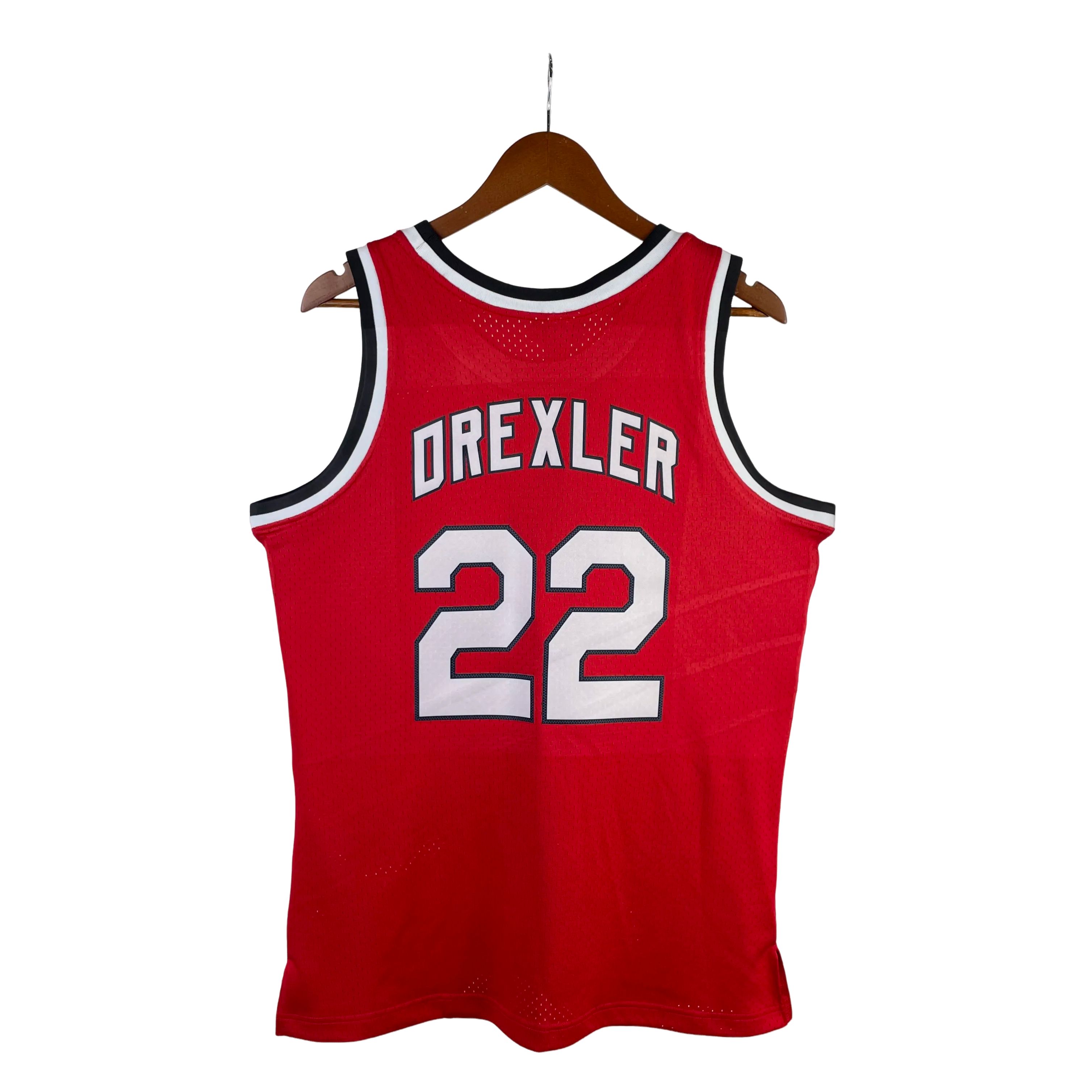 MN Heat Pressed Vintage : SW Trail Blazers 83/94 Season 22 Dradek