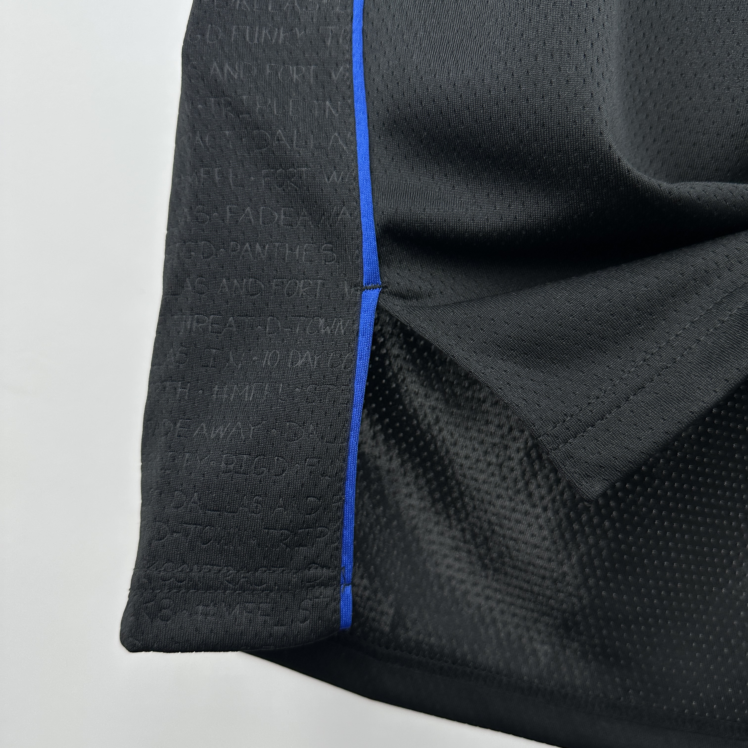 24 Season Mavericks City Edition No.3 Davis