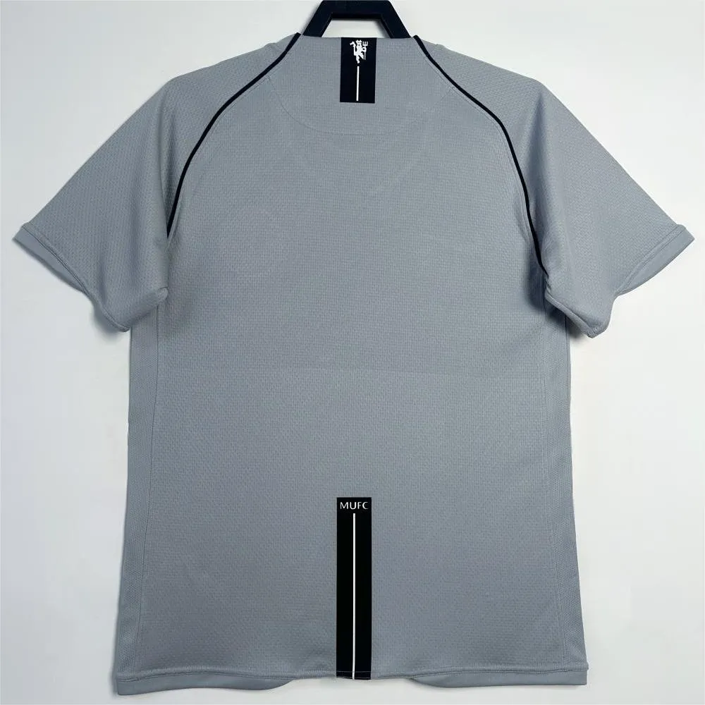 Retro Man United 07/08 Goalkeeper 4