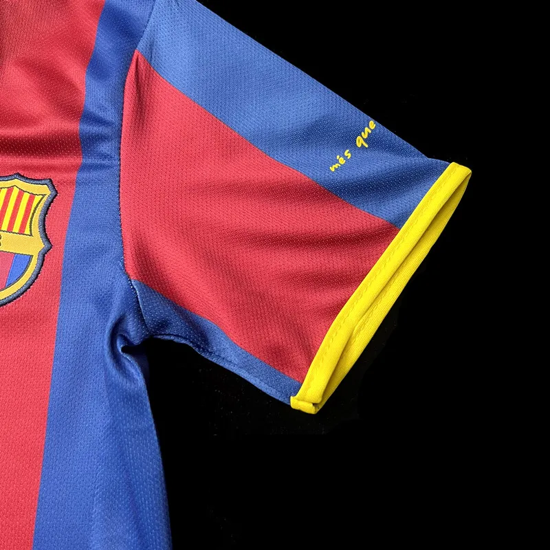 Kids Retro 2010/11 Barcelona Home 16-28