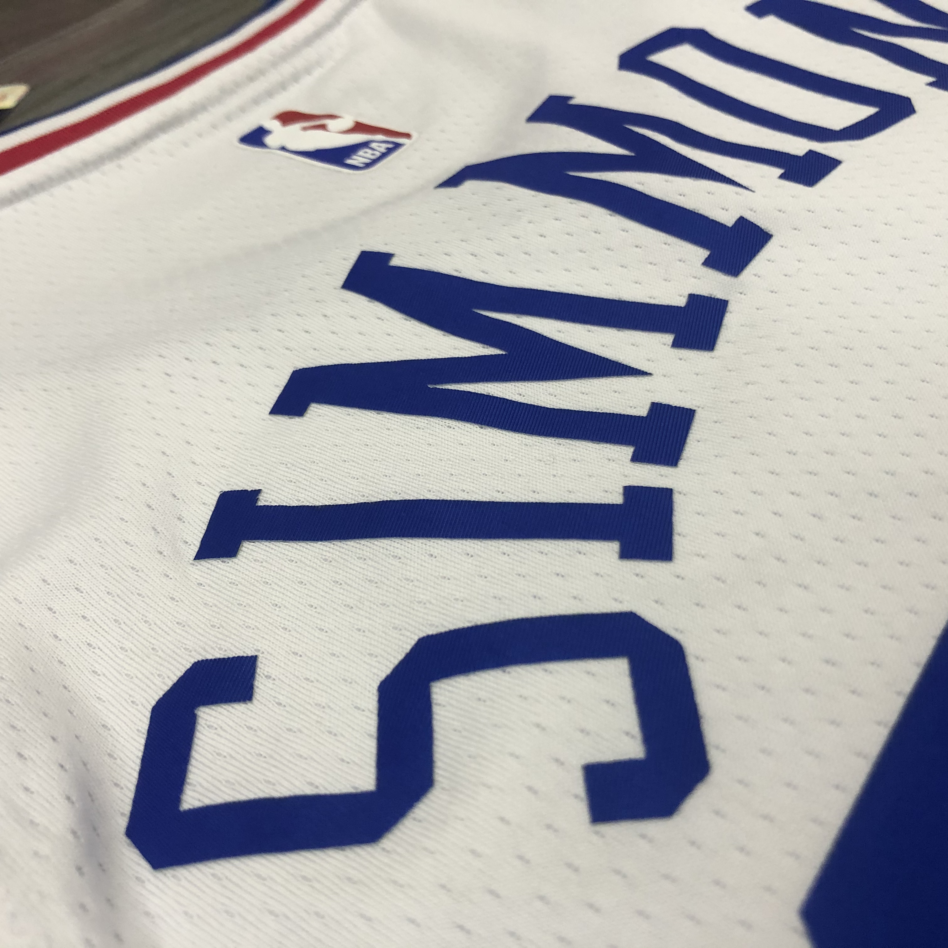 Philadelphia 76ers White V  #25