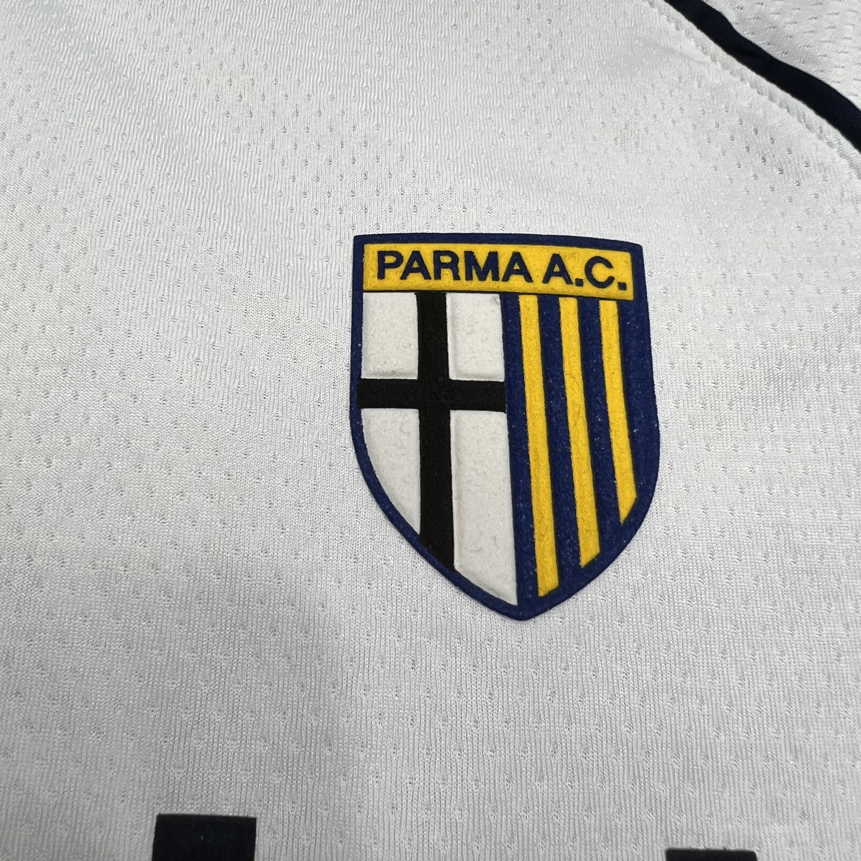 Retro 03-04 Parma White  S-XXL