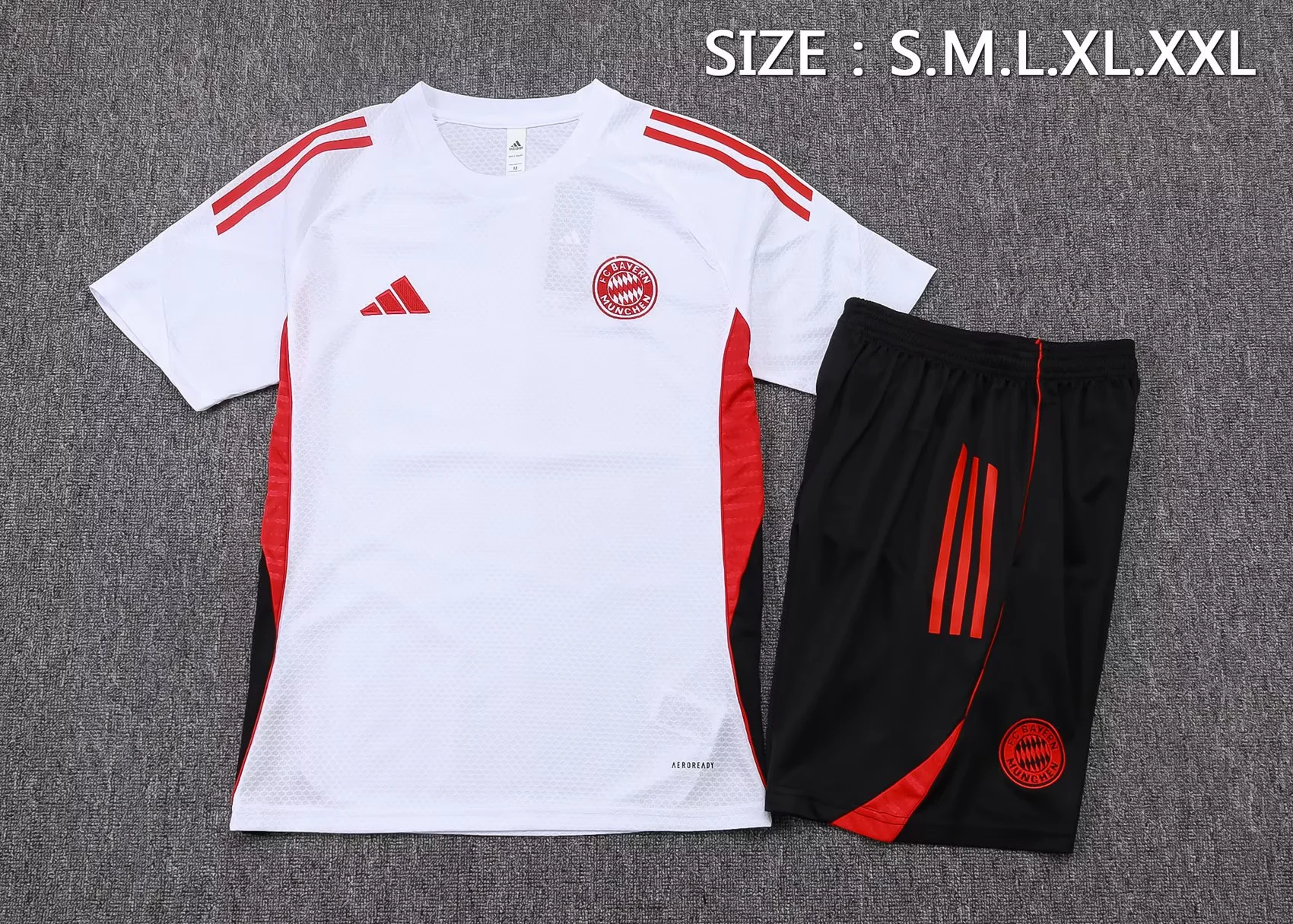 Short Sleeves Bayern Training suit  D2594