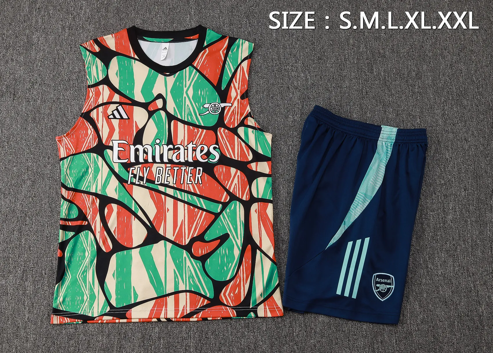 2425 Arsenal Sleevesless Training Suit D1246