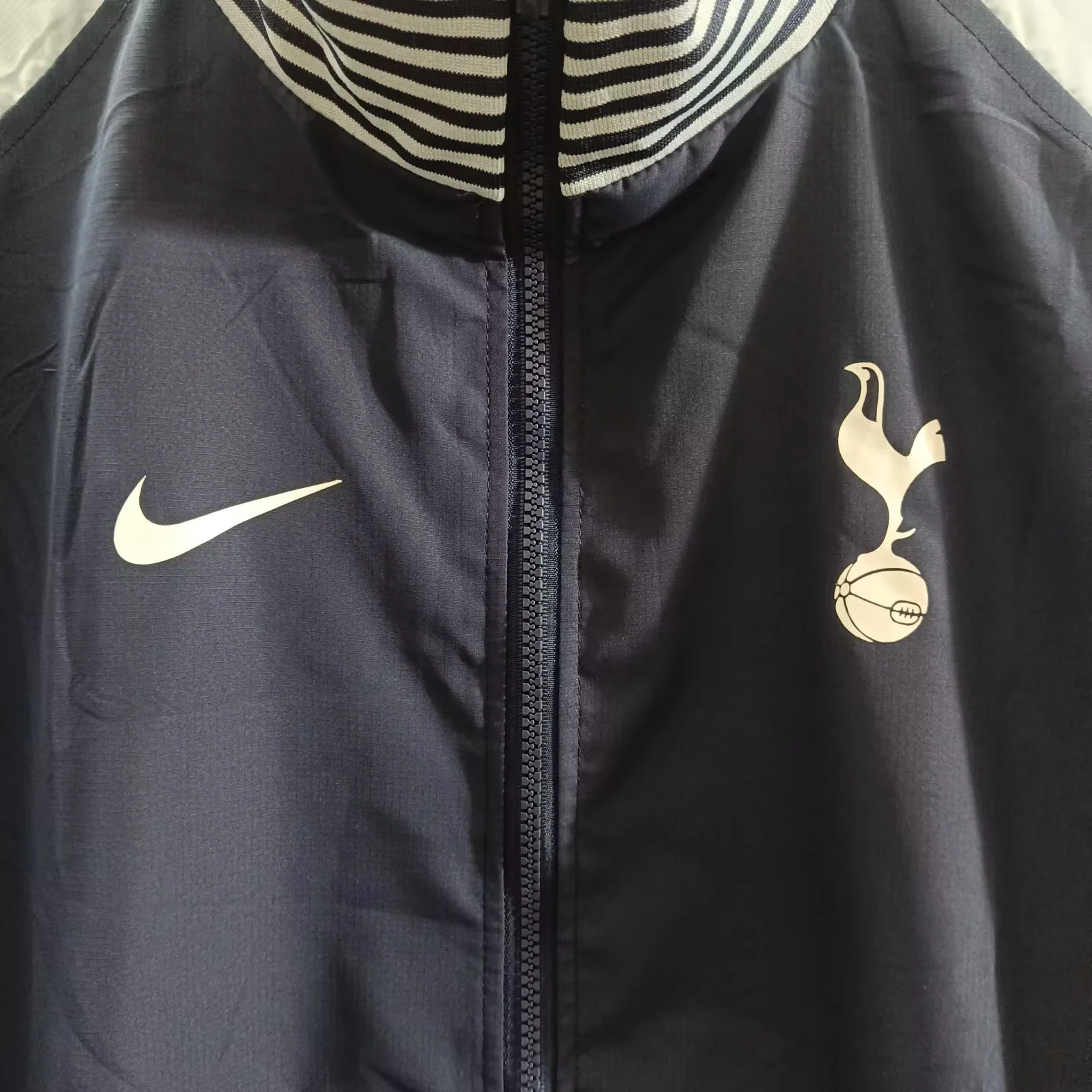 Tottenham Hotspur windbreaker