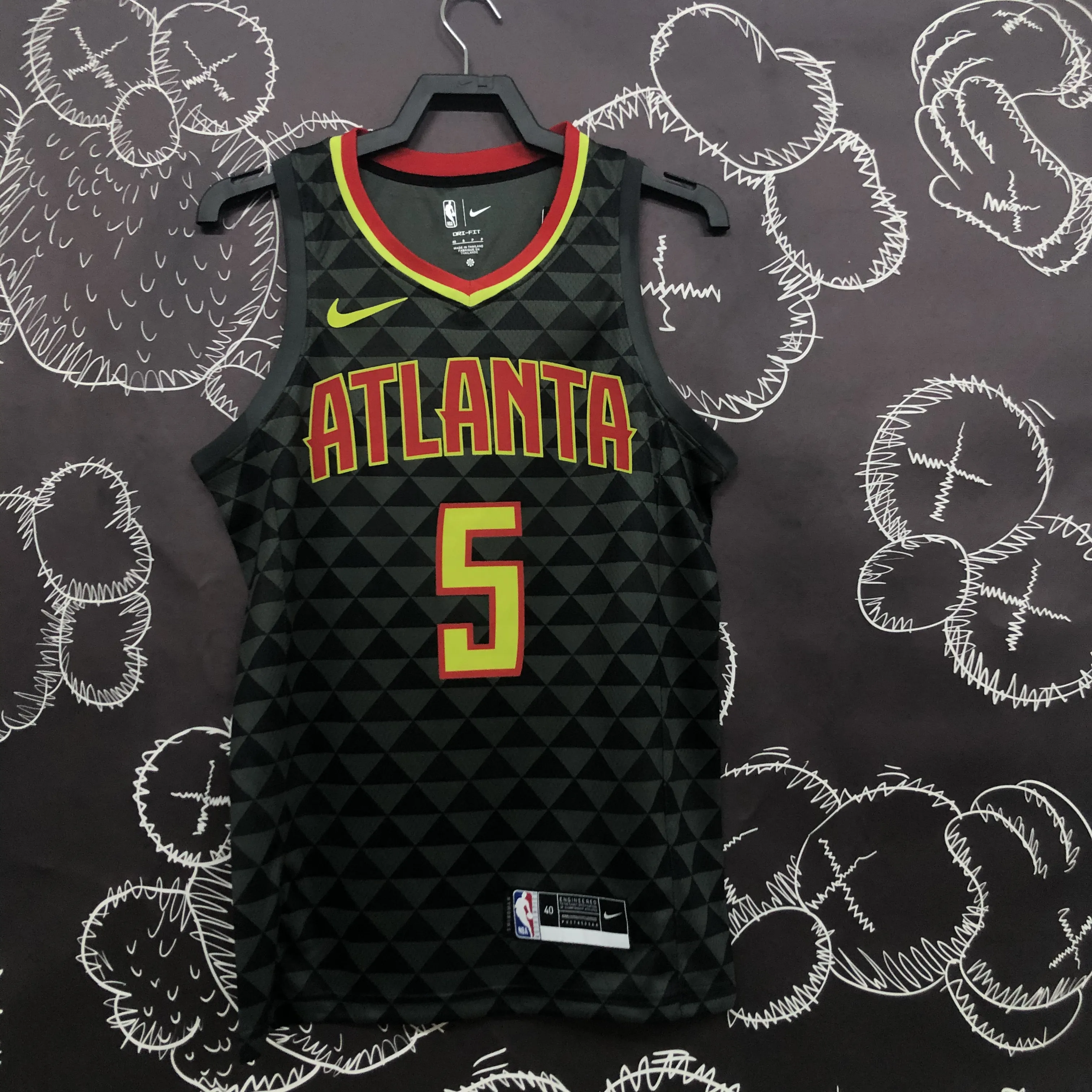 Atlanta Hawks Black Square  #5 Murray