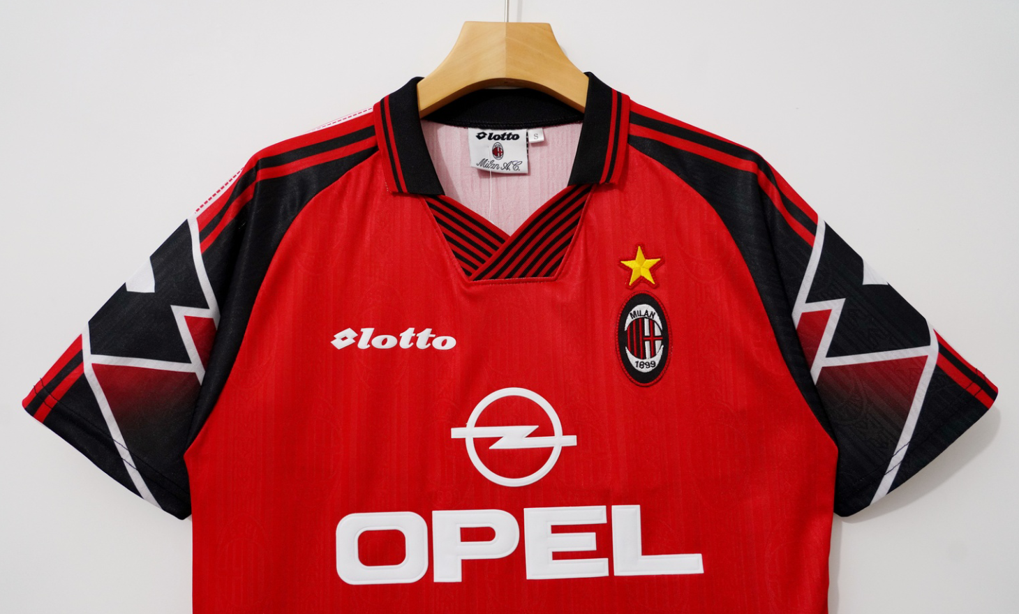 Retro 97/98 AC Milan Red S-XXL