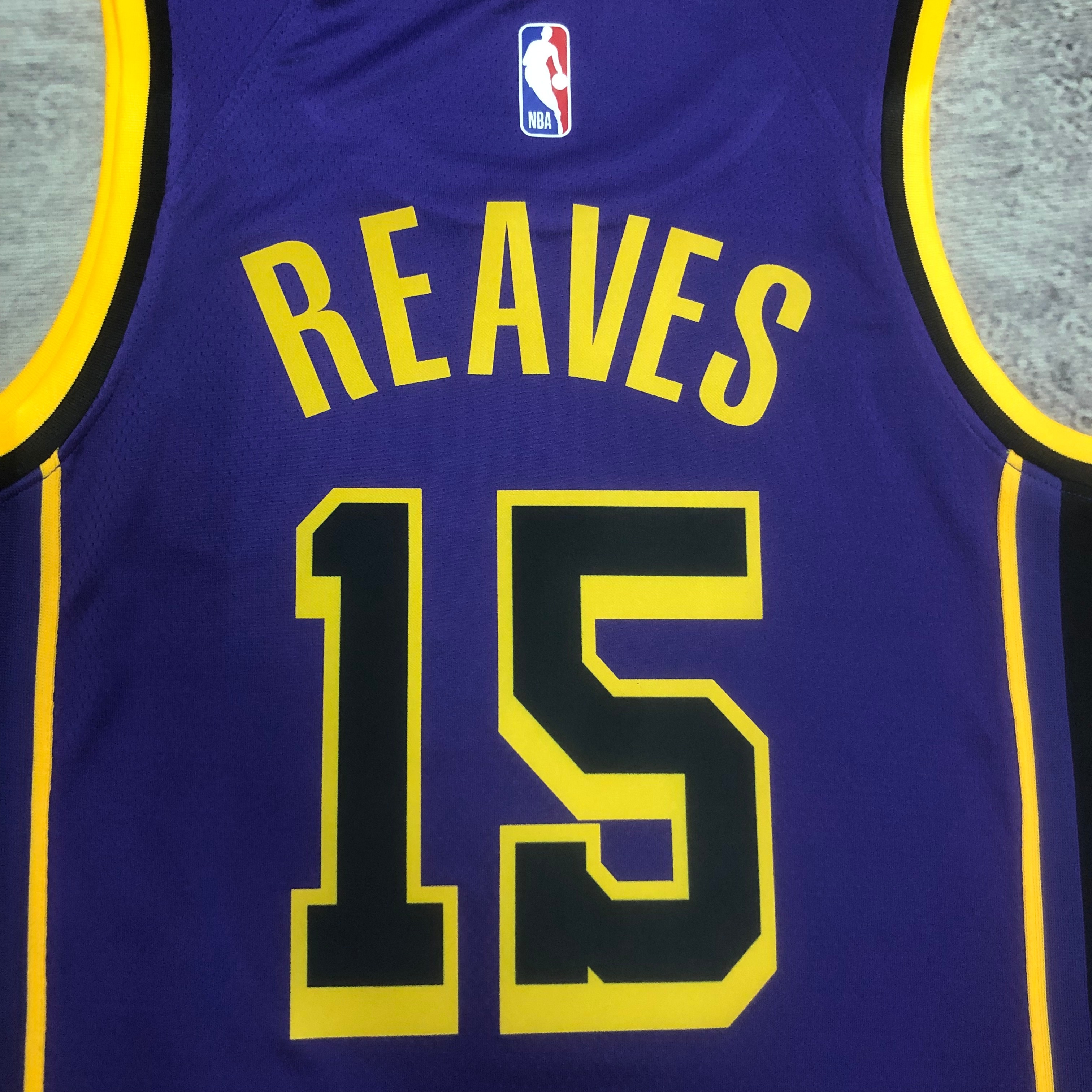 23 Season Lakers  No. 15 REAVES